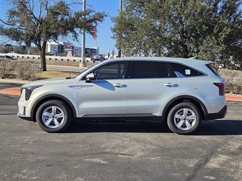 New 2026 Kia Sorento LX SUV