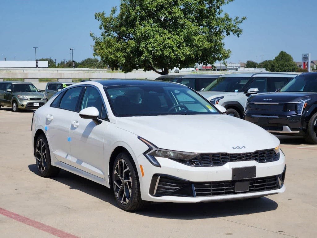 New 2026 Kia K5 EX Sedan
