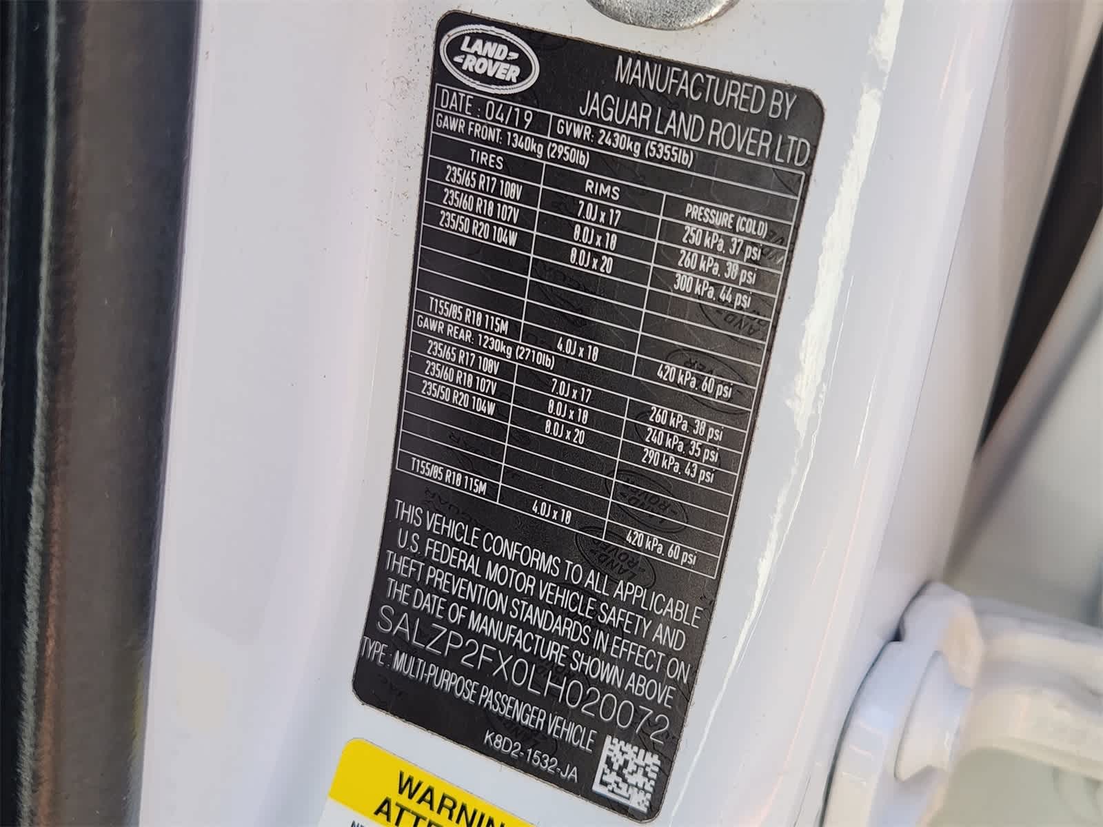 Thumbnail: 2020 Land Rover Range Rover Evoque - 32