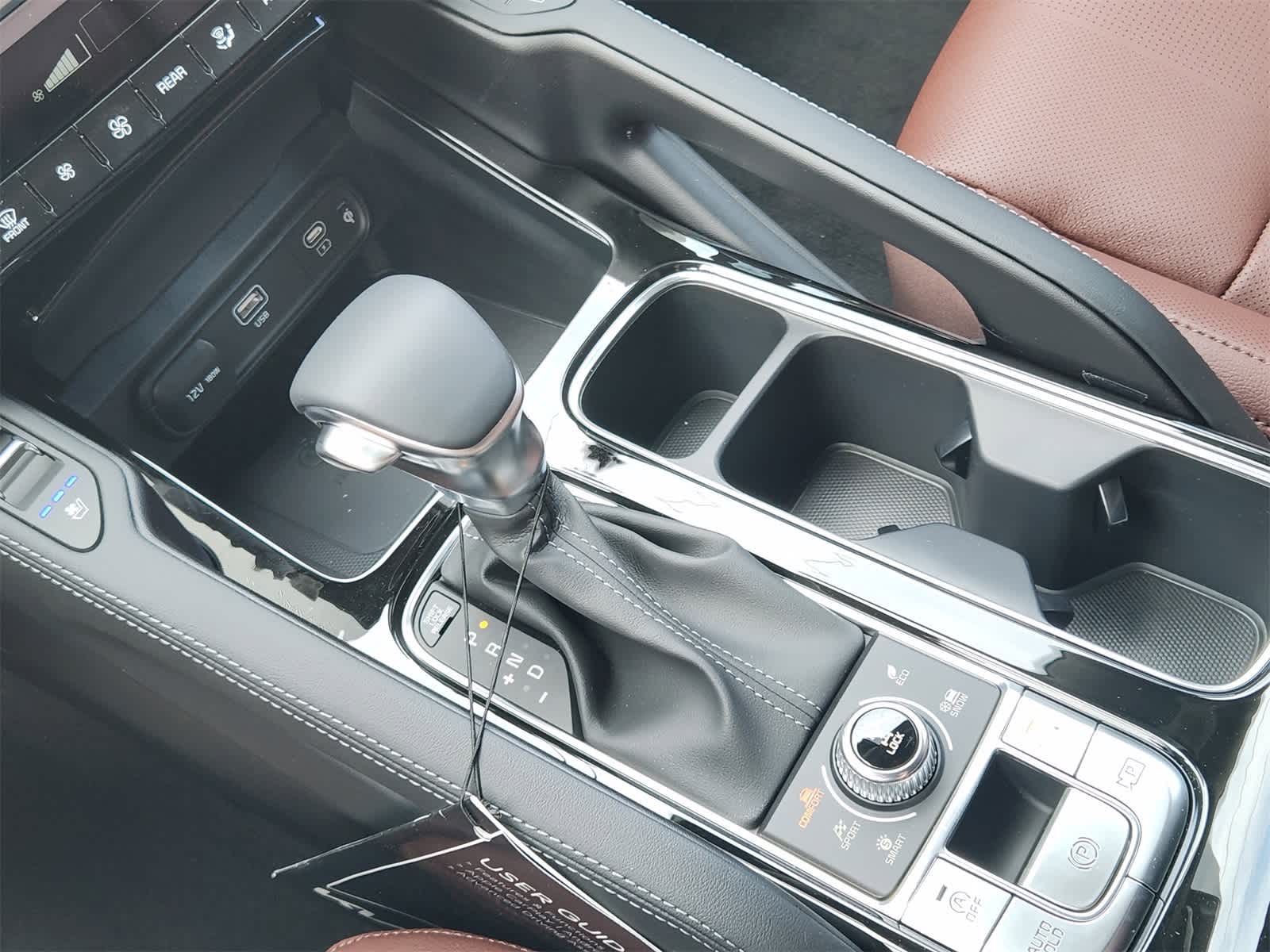 Thumbnail: 2025 Kia Telluride - 18