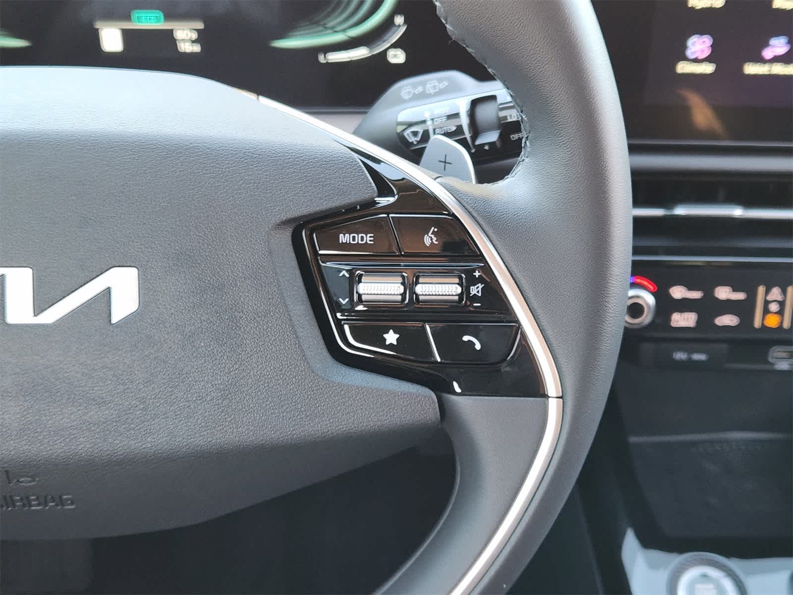 Thumbnail: 2026 Kia Niro - 27