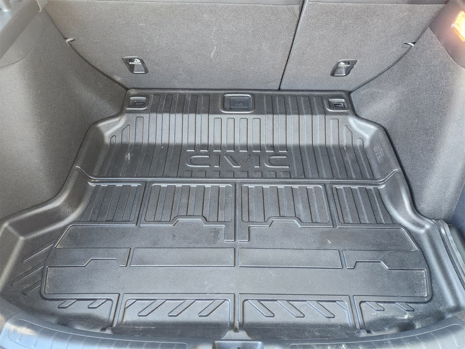 Thumbnail: 2022 Honda Civic - 32