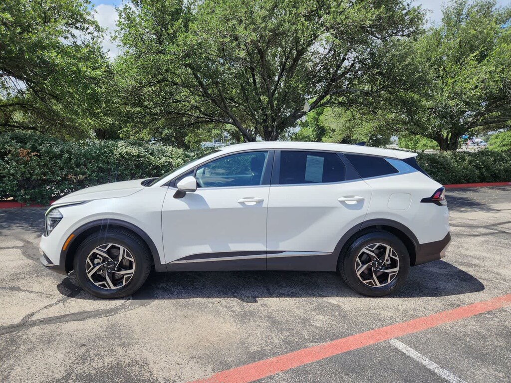 Certified 2025 Kia Sportage LX SUV
