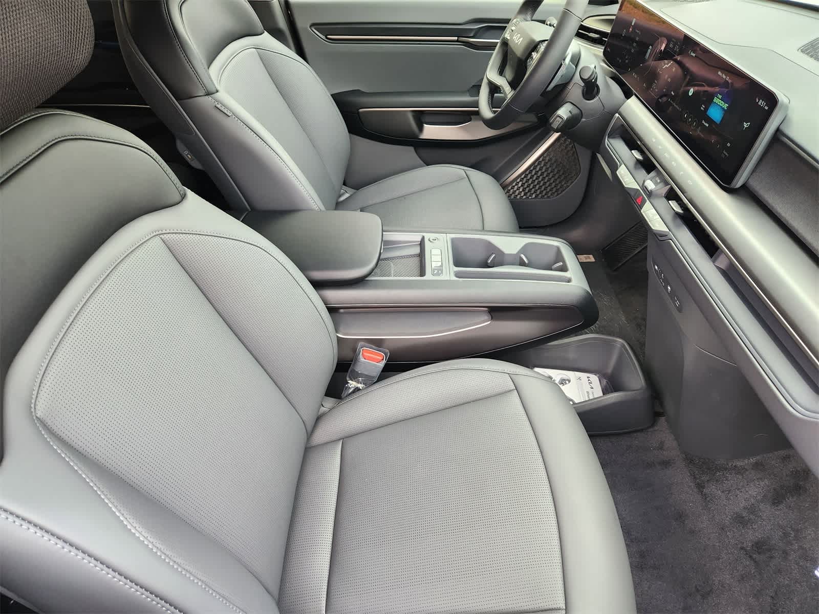 Thumbnail: 2026 Kia EV9 - 12