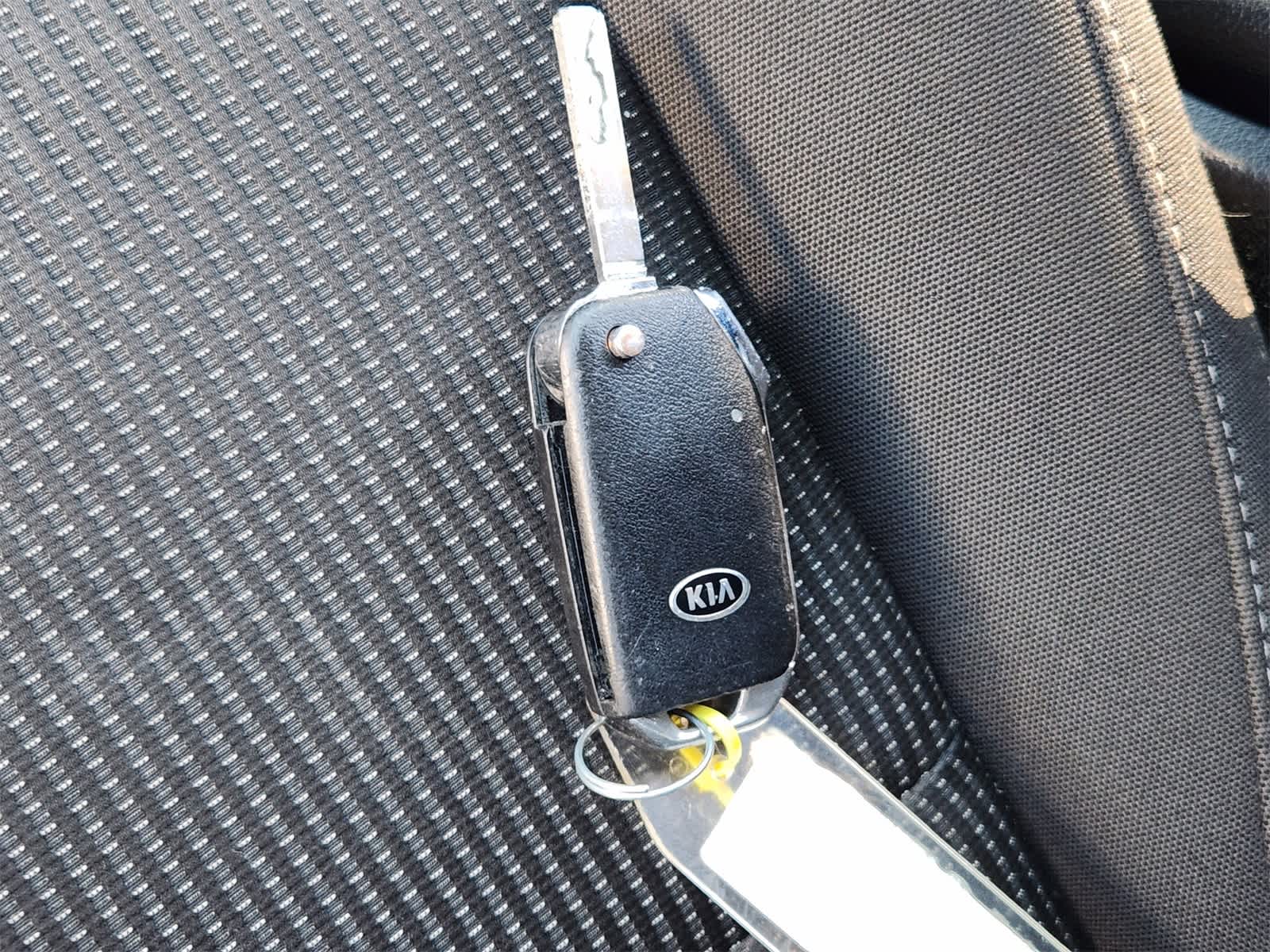 Thumbnail: 2019 Kia Forte - 31