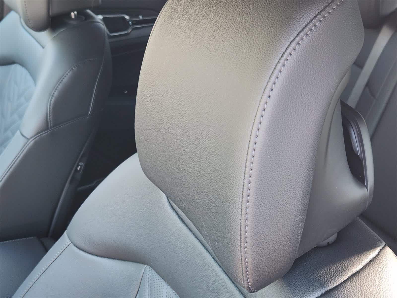 Thumbnail: 2026 Kia Sportage - 13