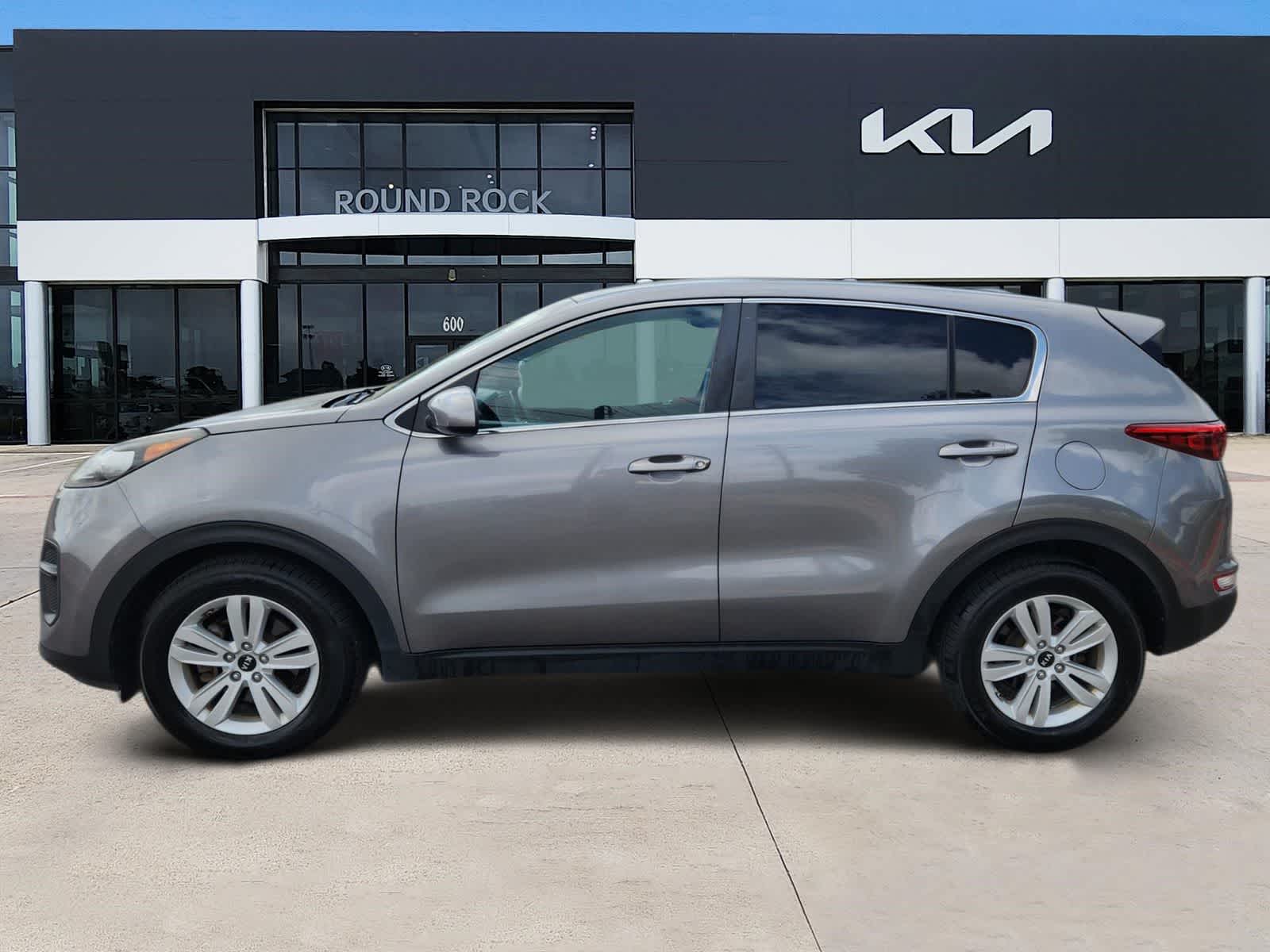 Thumbnail: 2017 Kia Sportage - 4
