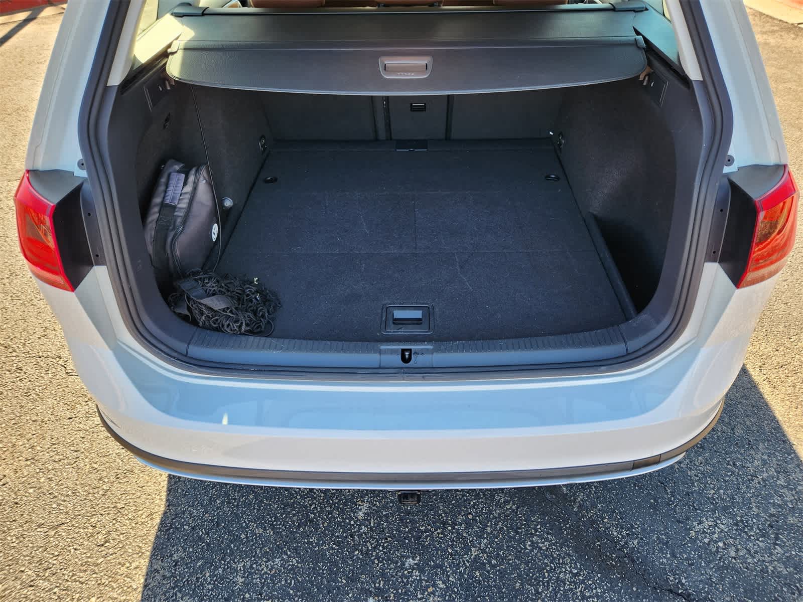 Thumbnail: 2017 Volkswagen Golf - 29