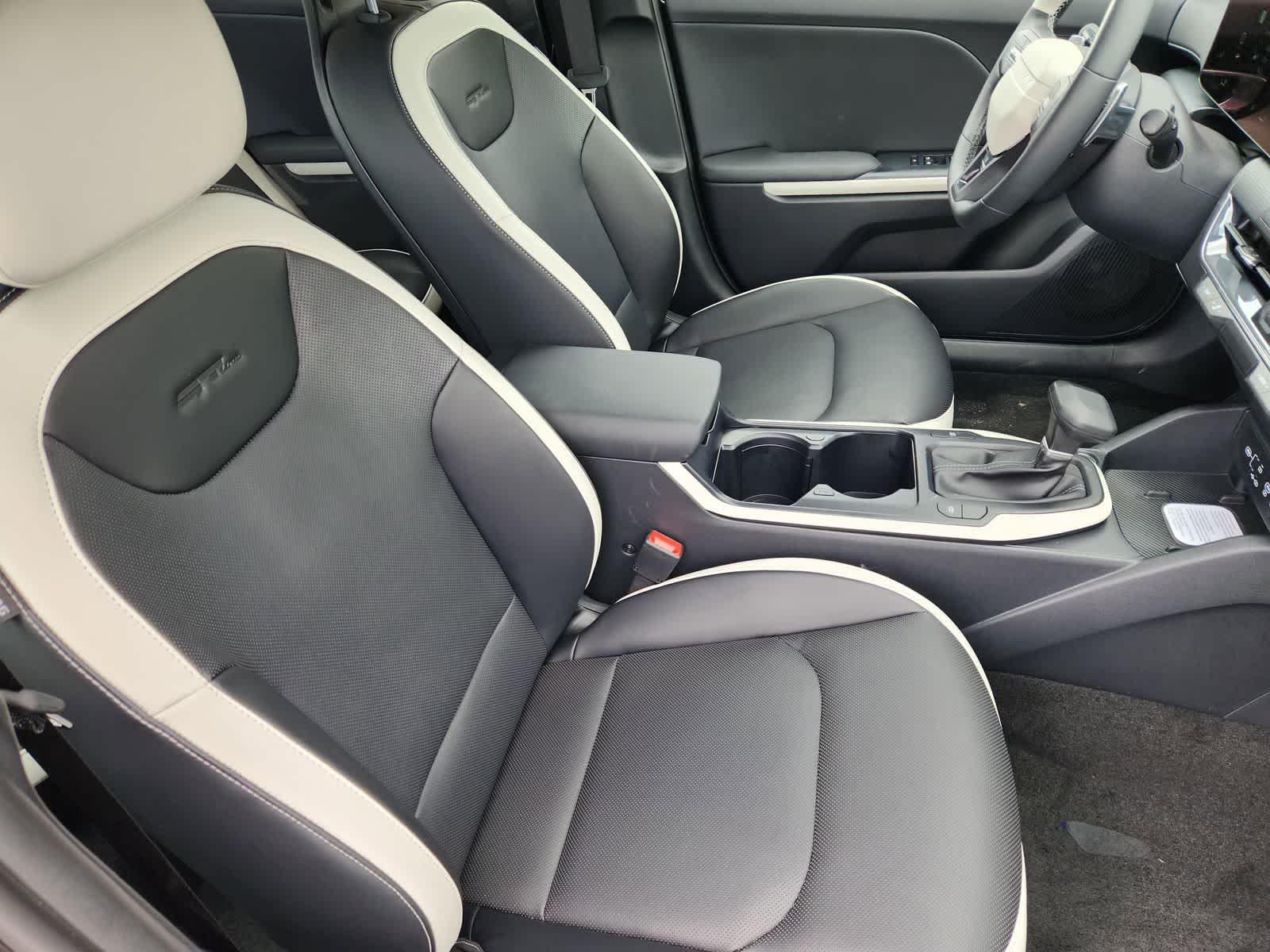 Thumbnail: 2026 Kia K4 - 10
