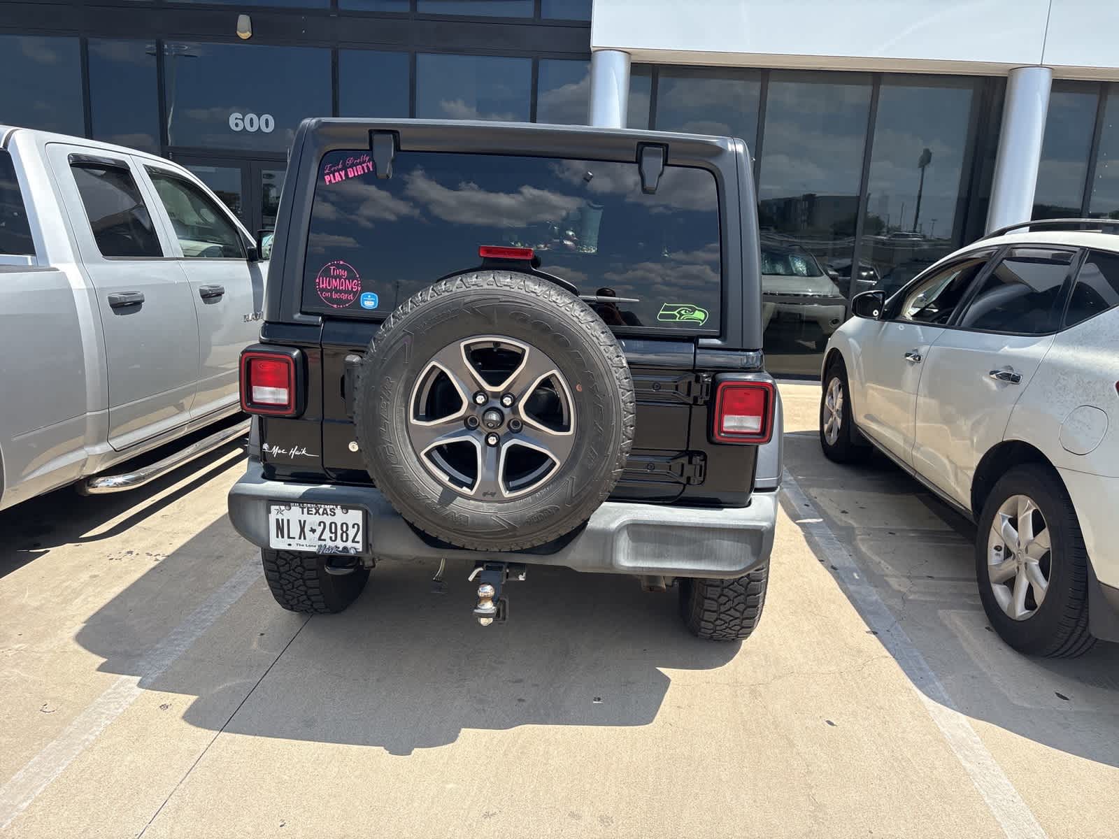 Thumbnail: 2019 Jeep Wrangler - 5