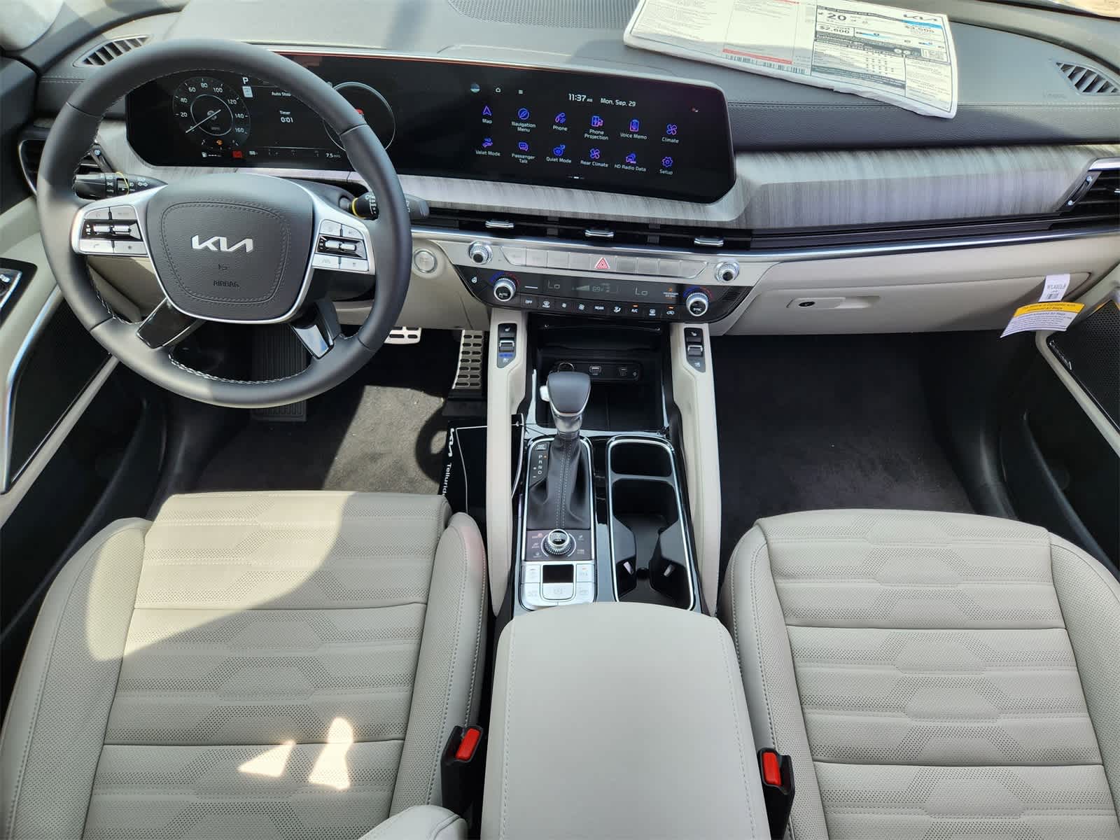 Thumbnail: 2025 Kia Telluride - 24