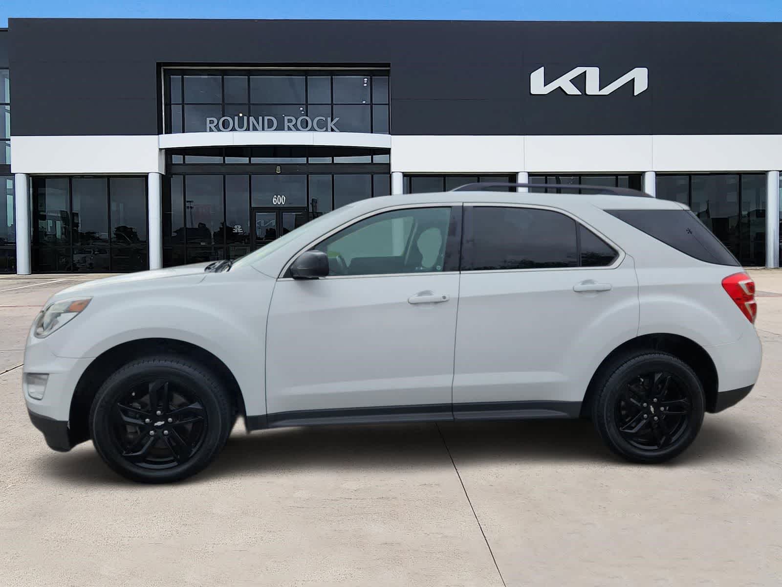 Thumbnail: 2017 Chevrolet Equinox - 4
