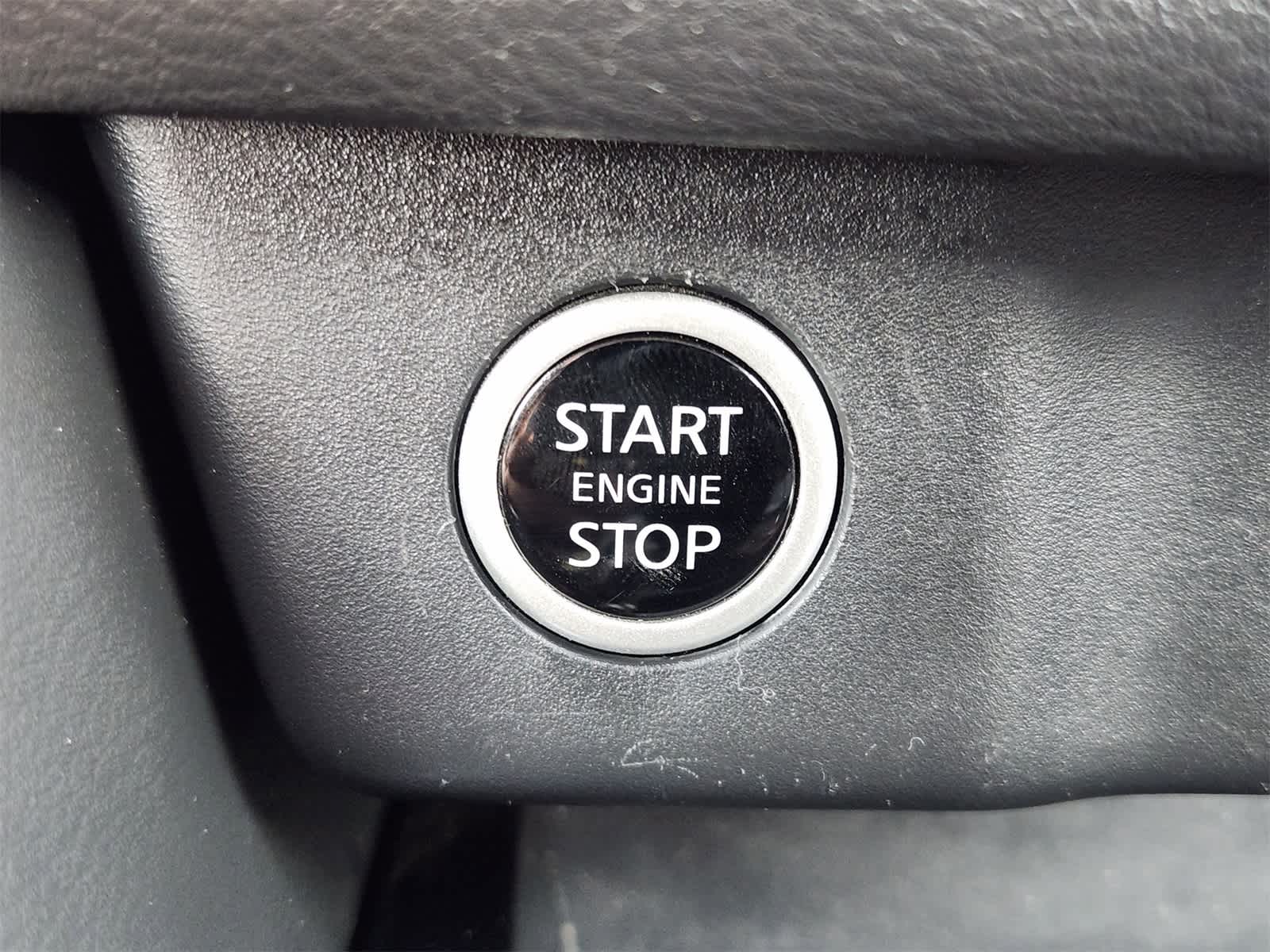 Thumbnail: 2023 Nissan Rogue - 20