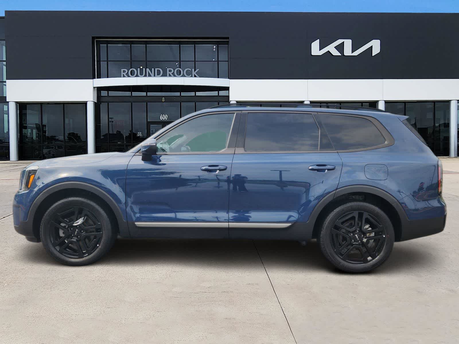 Thumbnail: 2023 Kia Telluride - 4