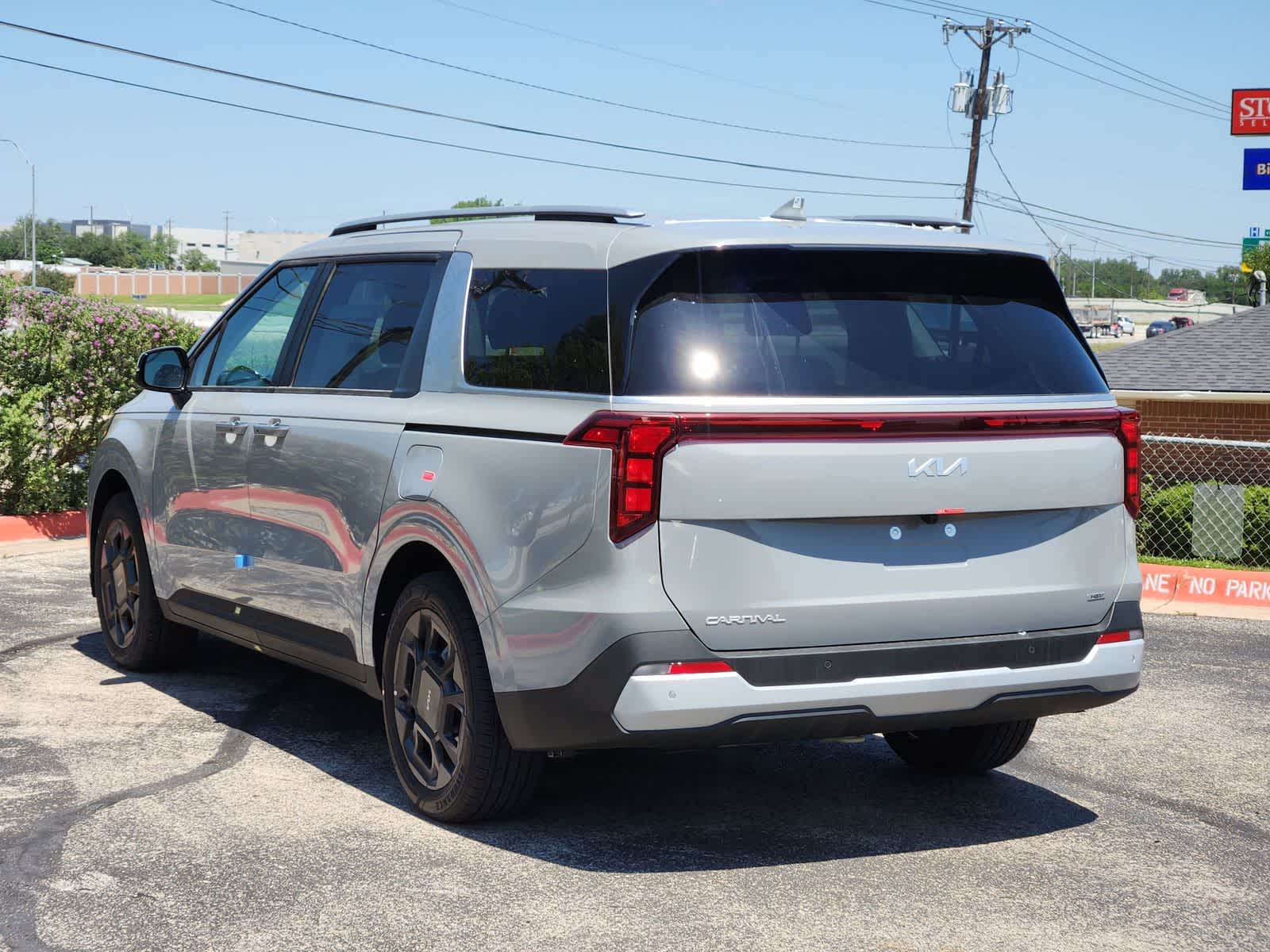 Thumbnail: 2026 Kia Carnival - 6