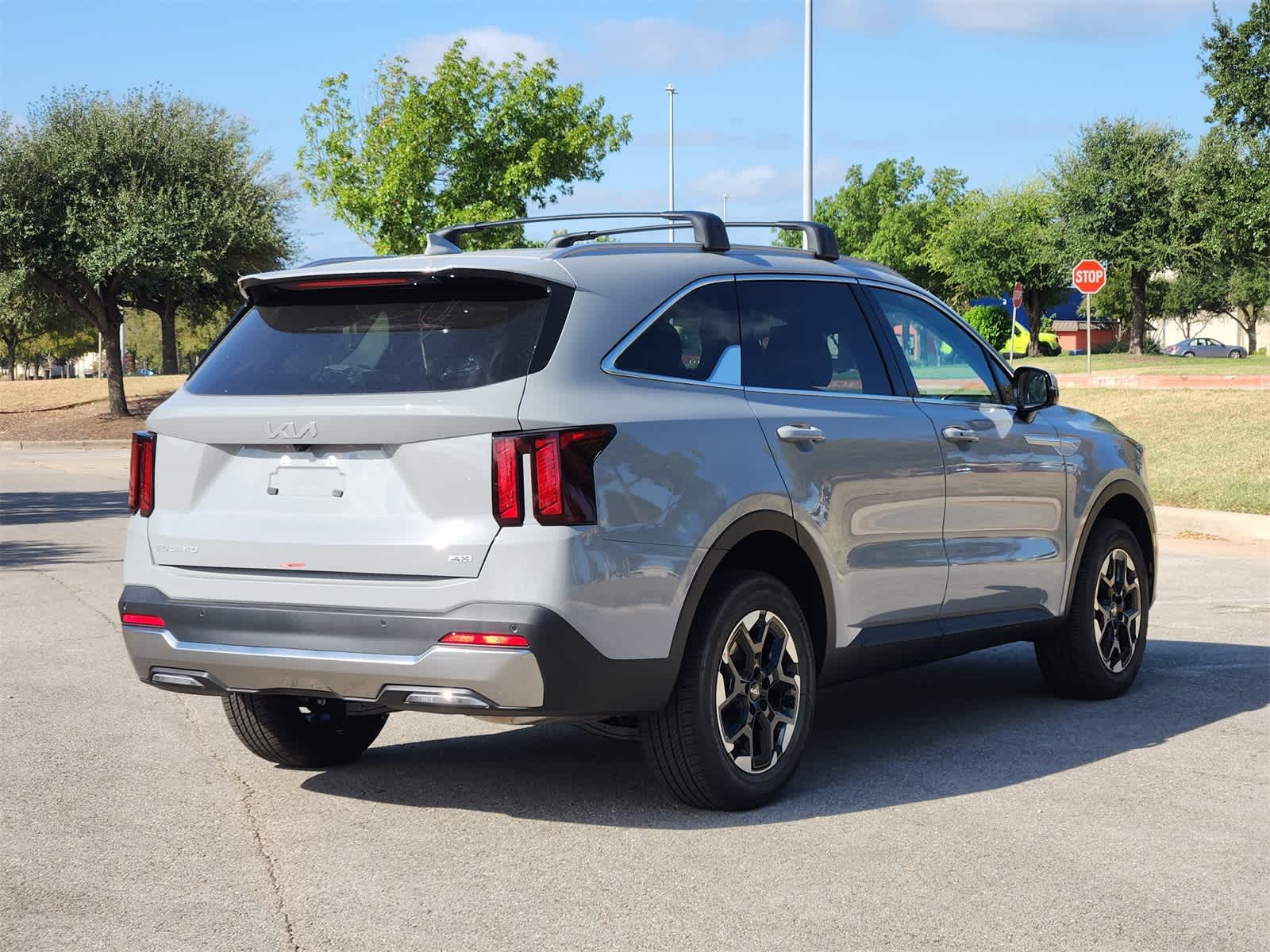 Thumbnail: 2026 Kia Sorento - 5