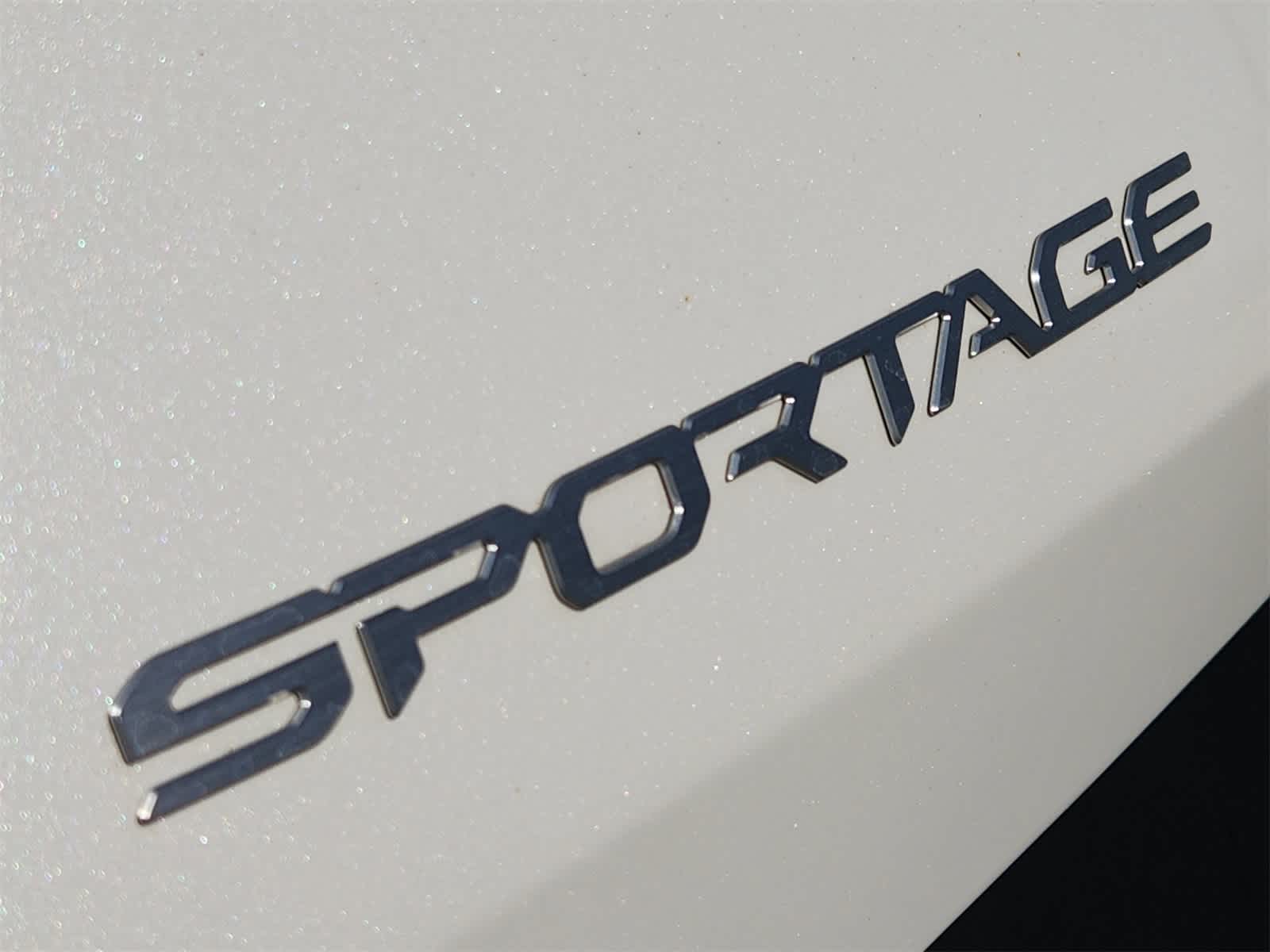 Thumbnail: 2024 Kia Sportage - 11