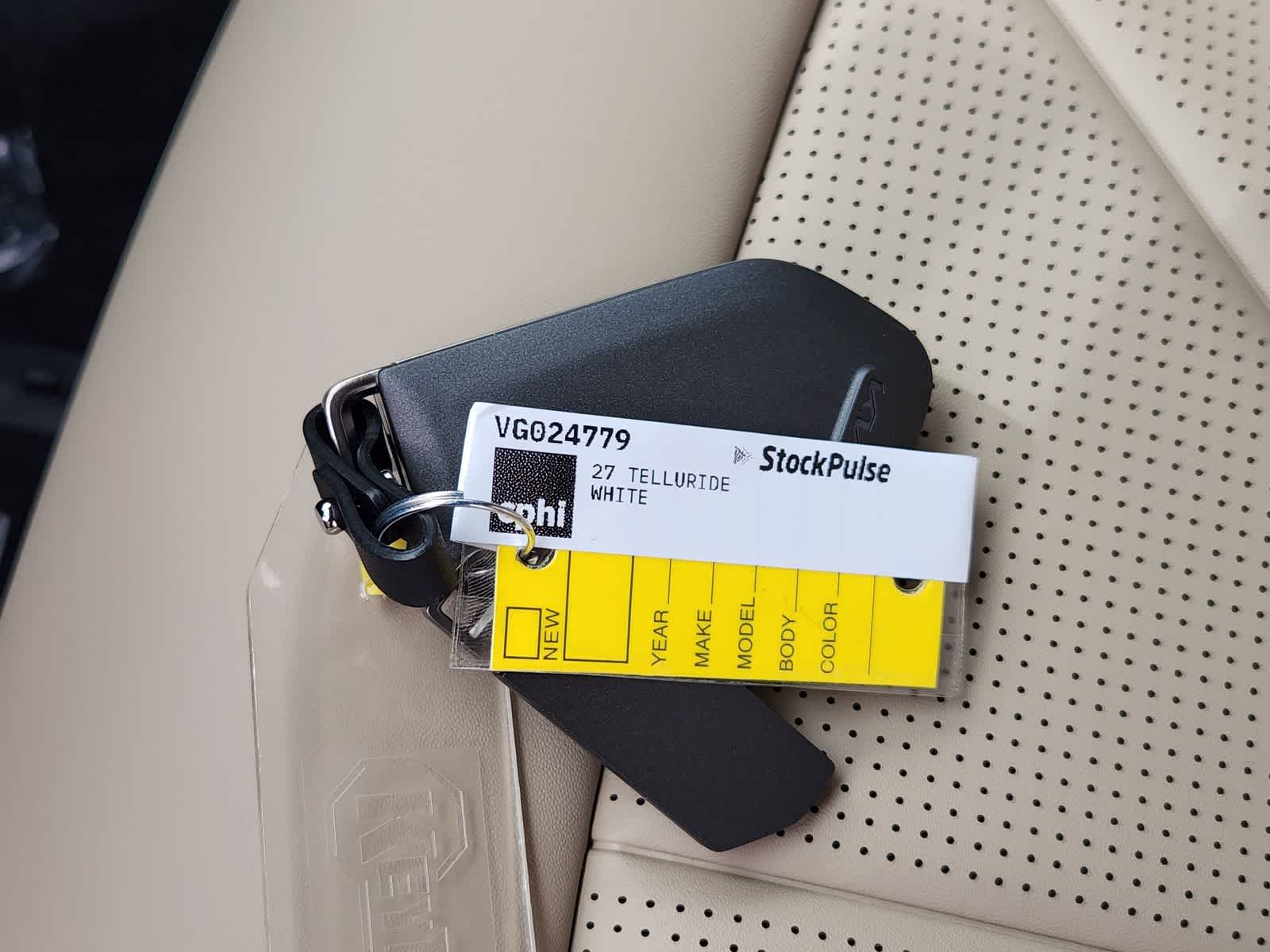 Thumbnail: 2027 Kia Telluride - 30