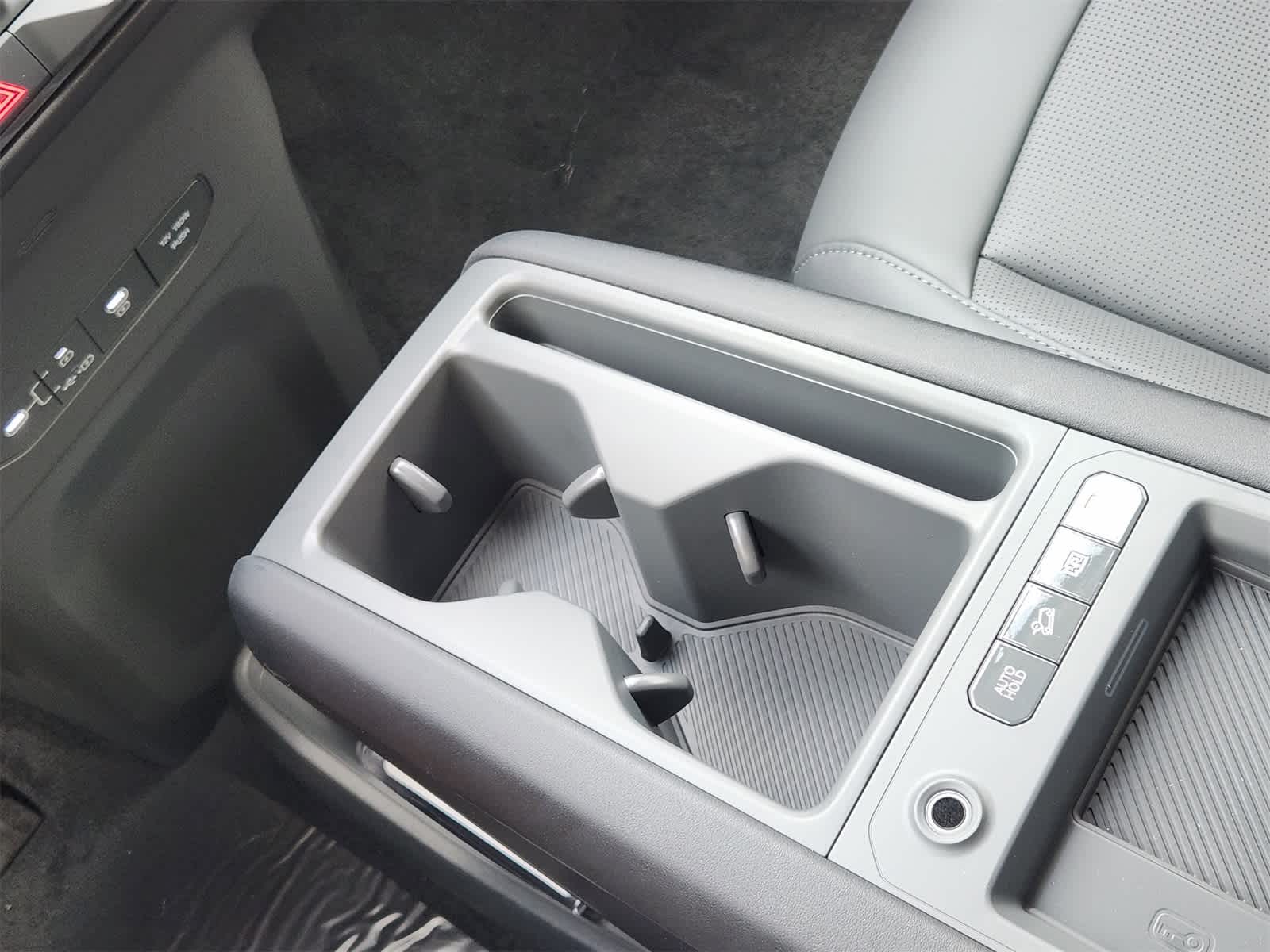 Thumbnail: 2026 Kia EV9 - 18