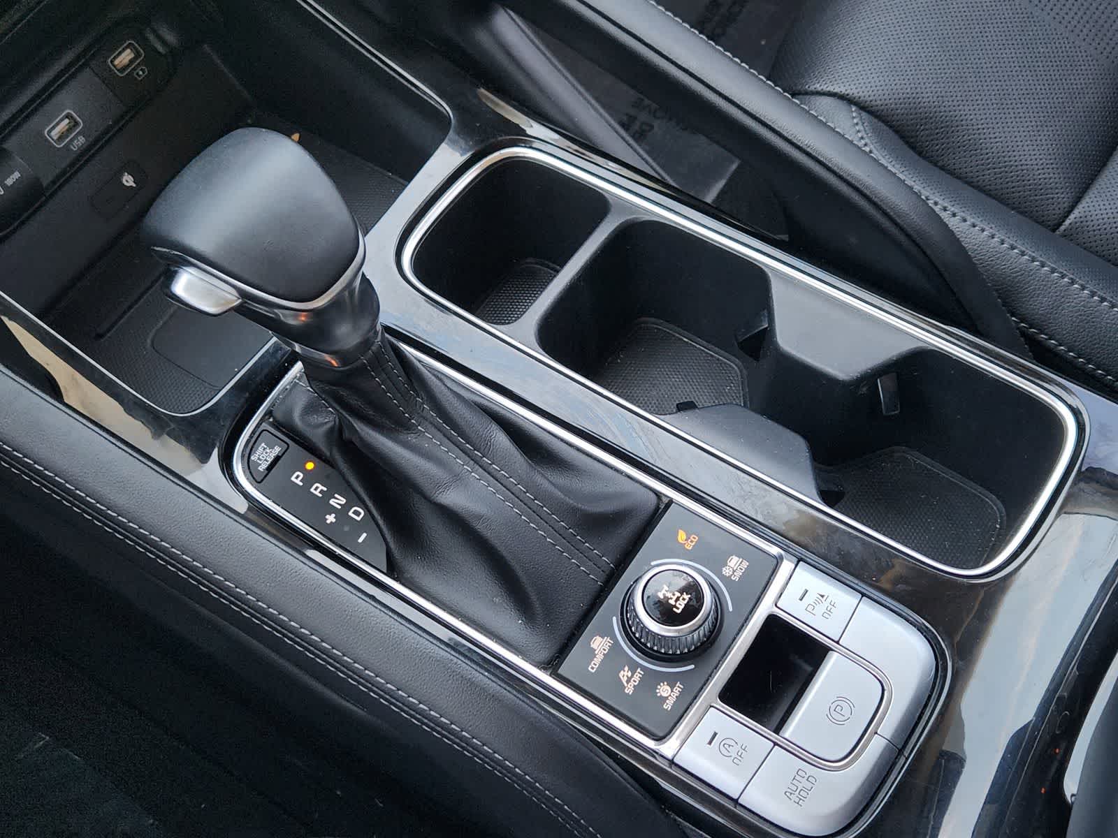 Thumbnail: 2022 Kia Telluride - 19