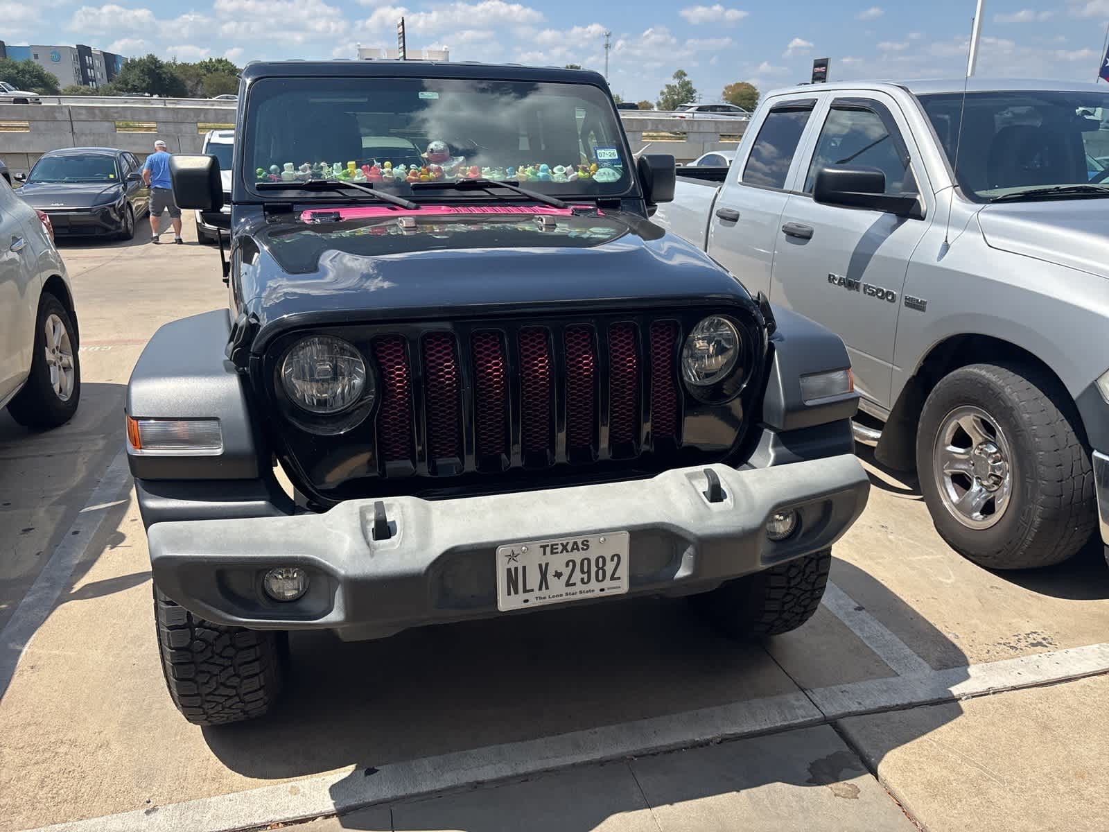 Thumbnail: 2019 Jeep Wrangler - 2
