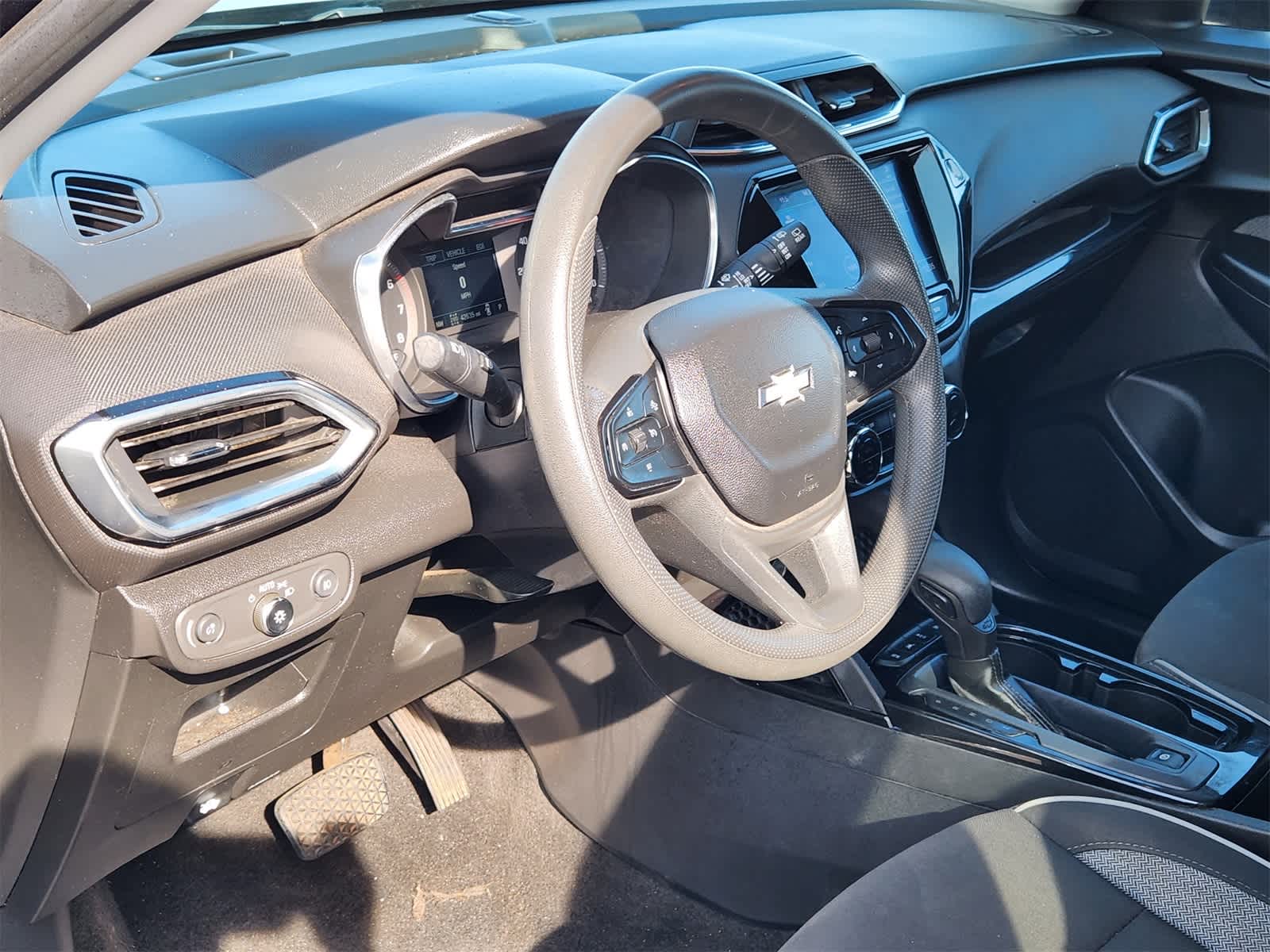 Thumbnail: 2023 Chevrolet TrailBlazer - 2