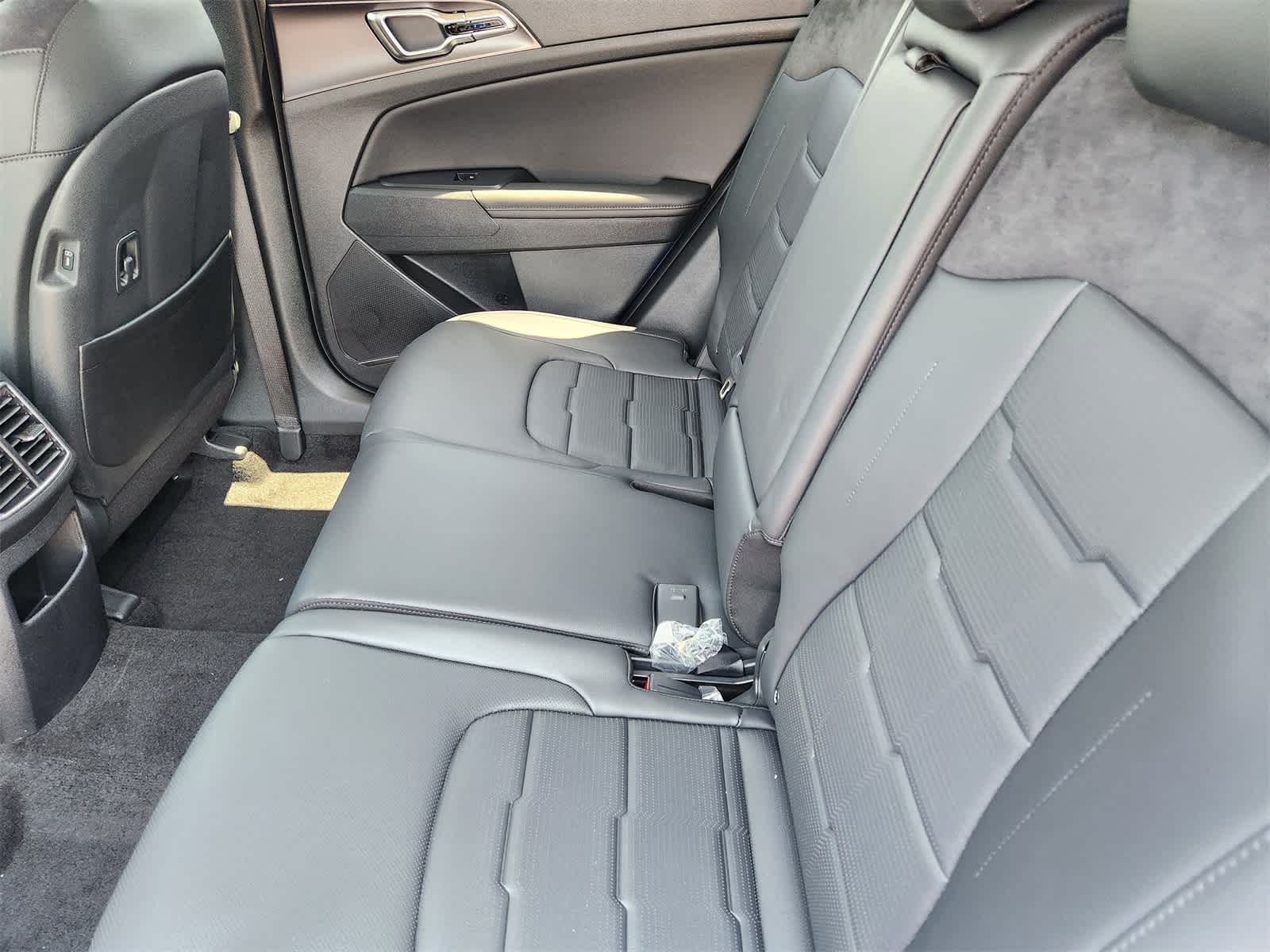 Thumbnail: 2026 Kia Sportage - 23