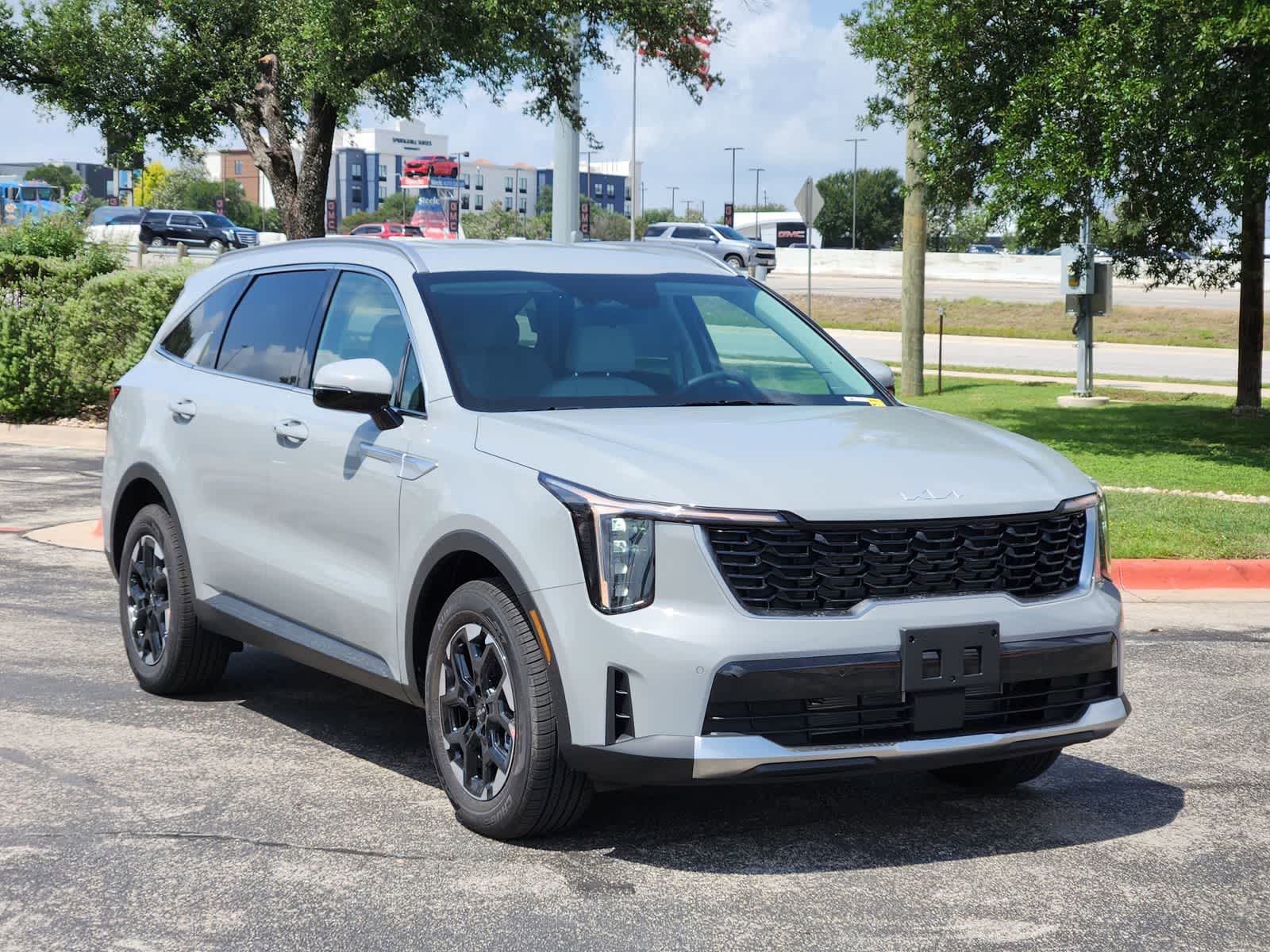 Thumbnail: 2026 Kia Sorento - 3