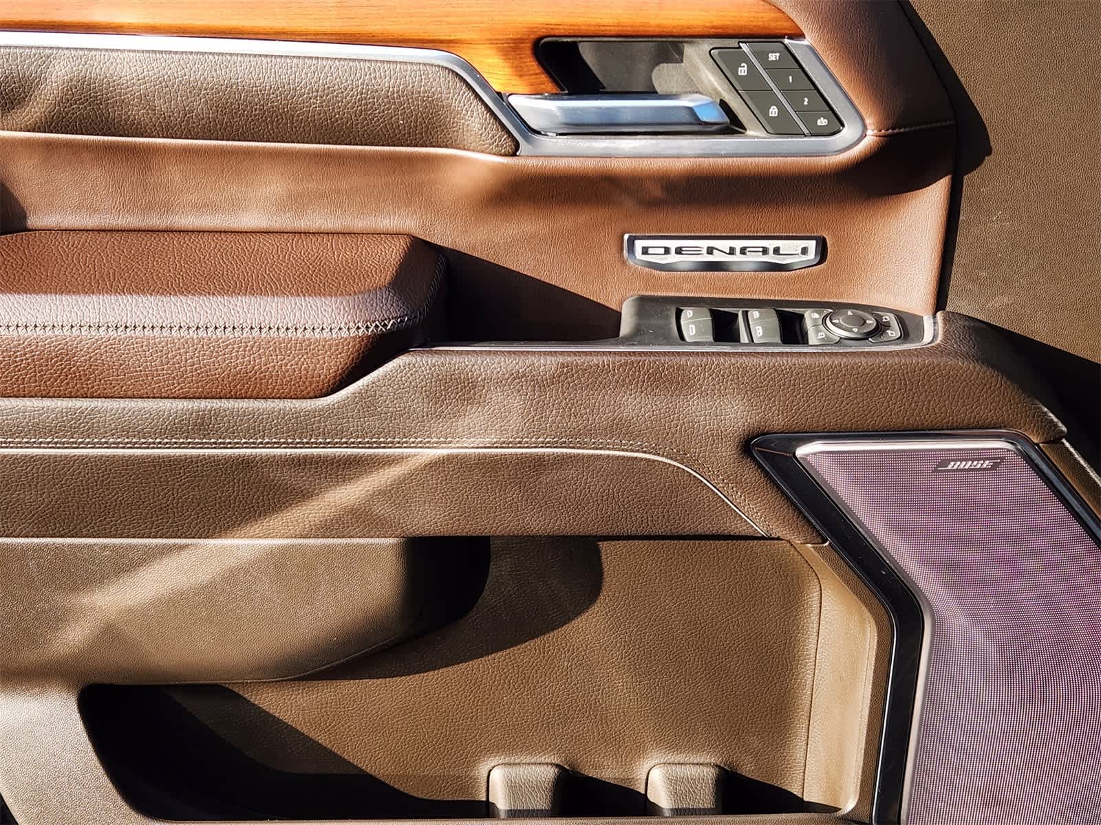 Thumbnail: 2023 GMC Sierra 1500 - 22