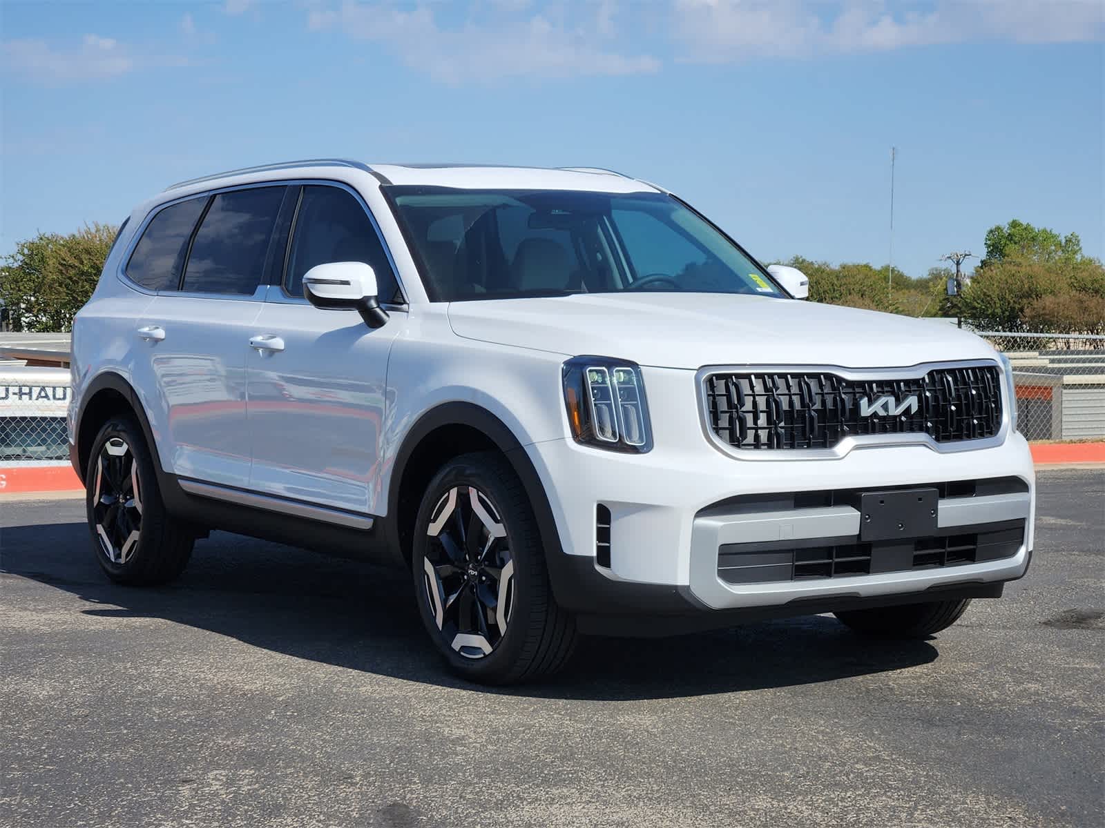 Thumbnail: 2025 Kia Telluride - 2