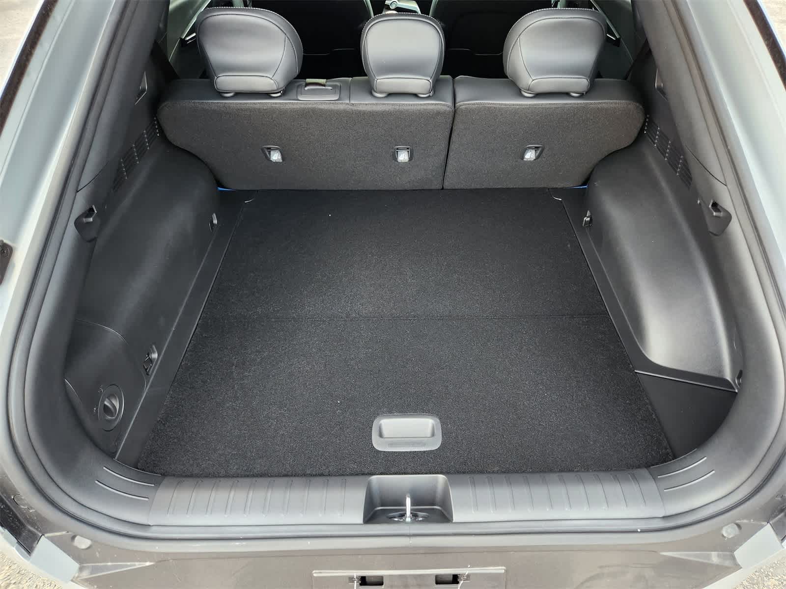 Thumbnail: 2025 Kia EV6 - 27