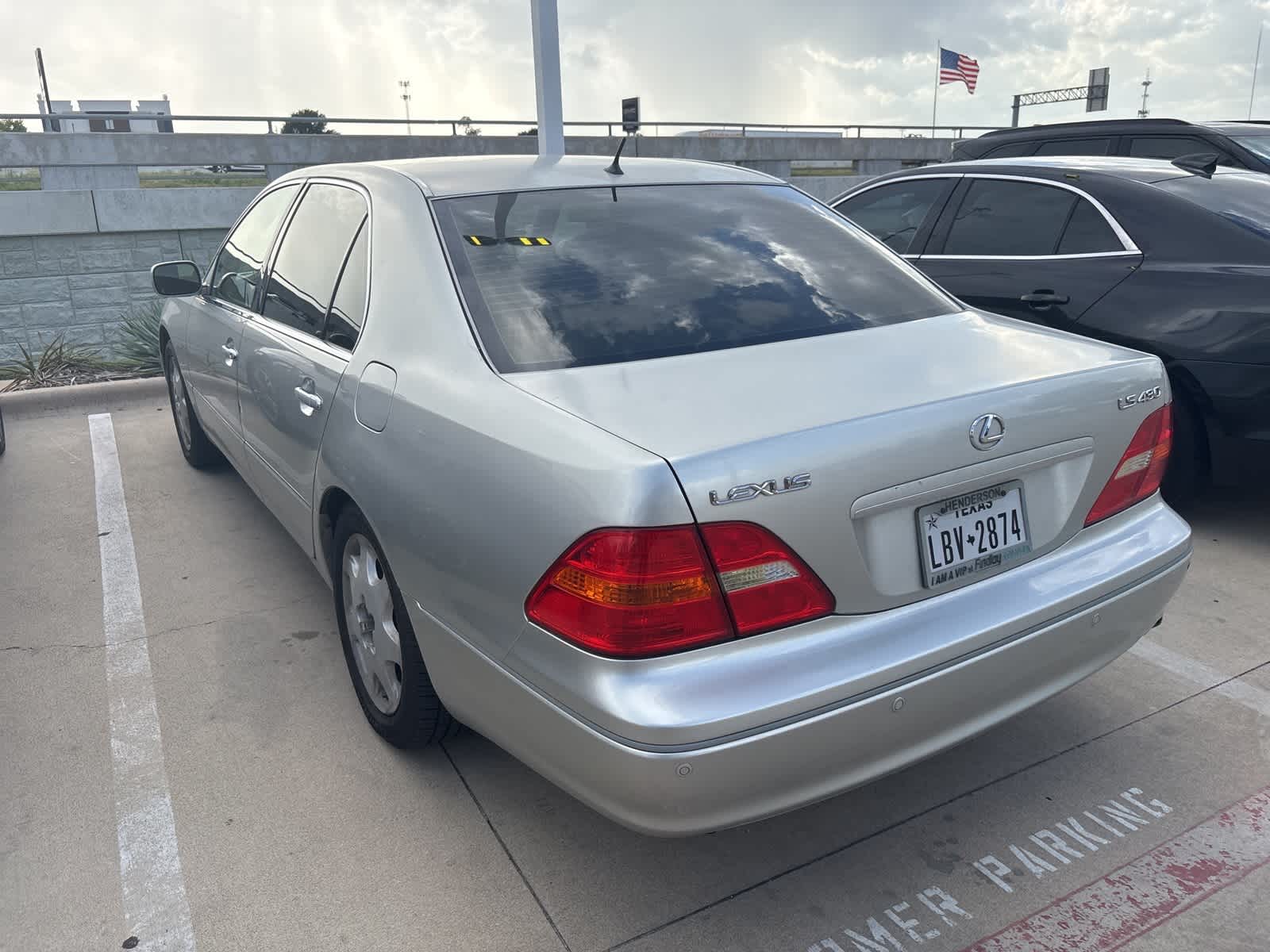 Thumbnail: 2003 Lexus LS - 3