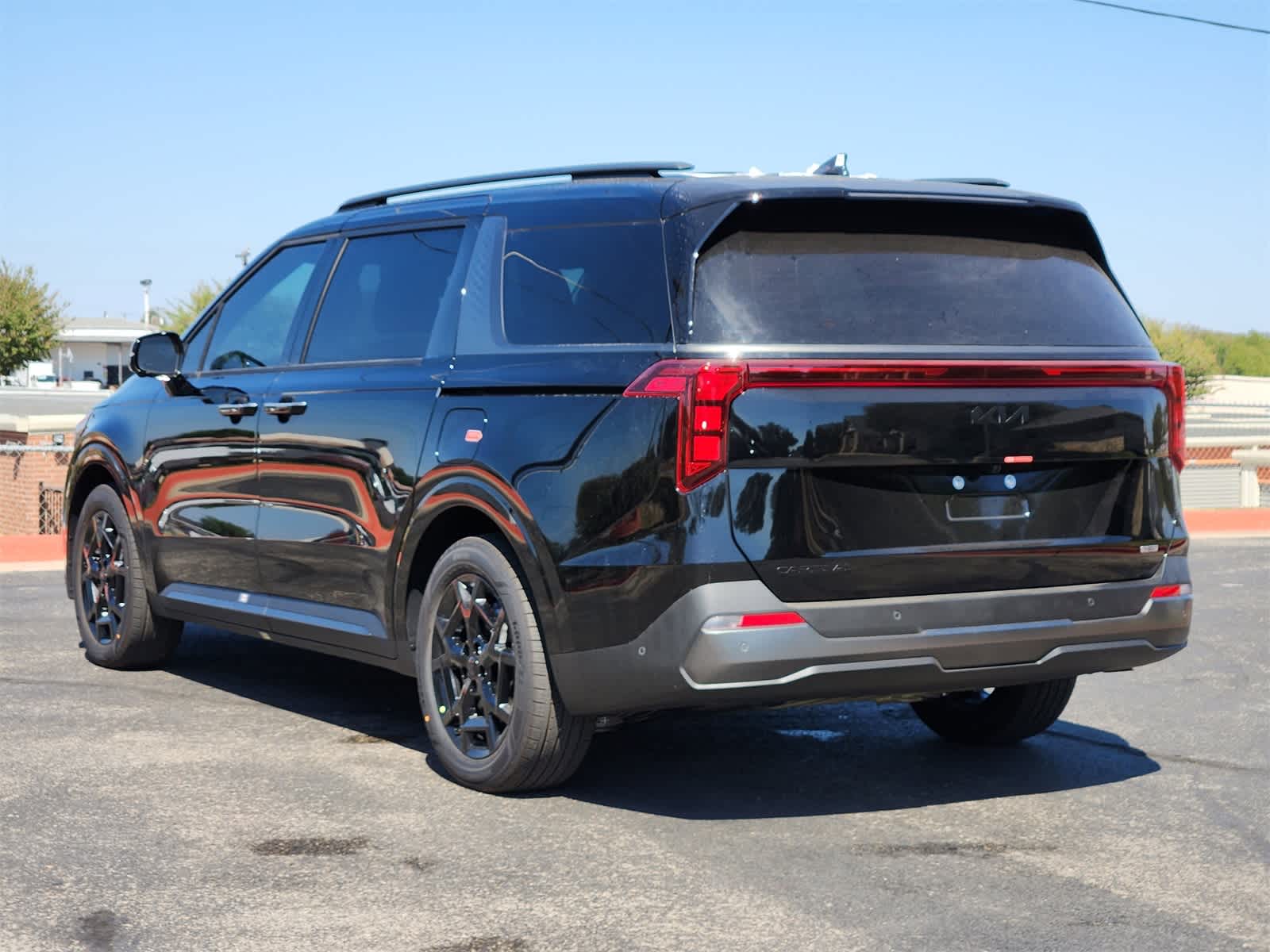 Thumbnail: 2026 Kia Carnival - 5