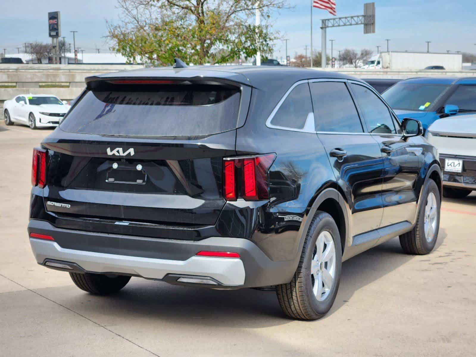 Thumbnail: 2025 Kia Sorento - 5