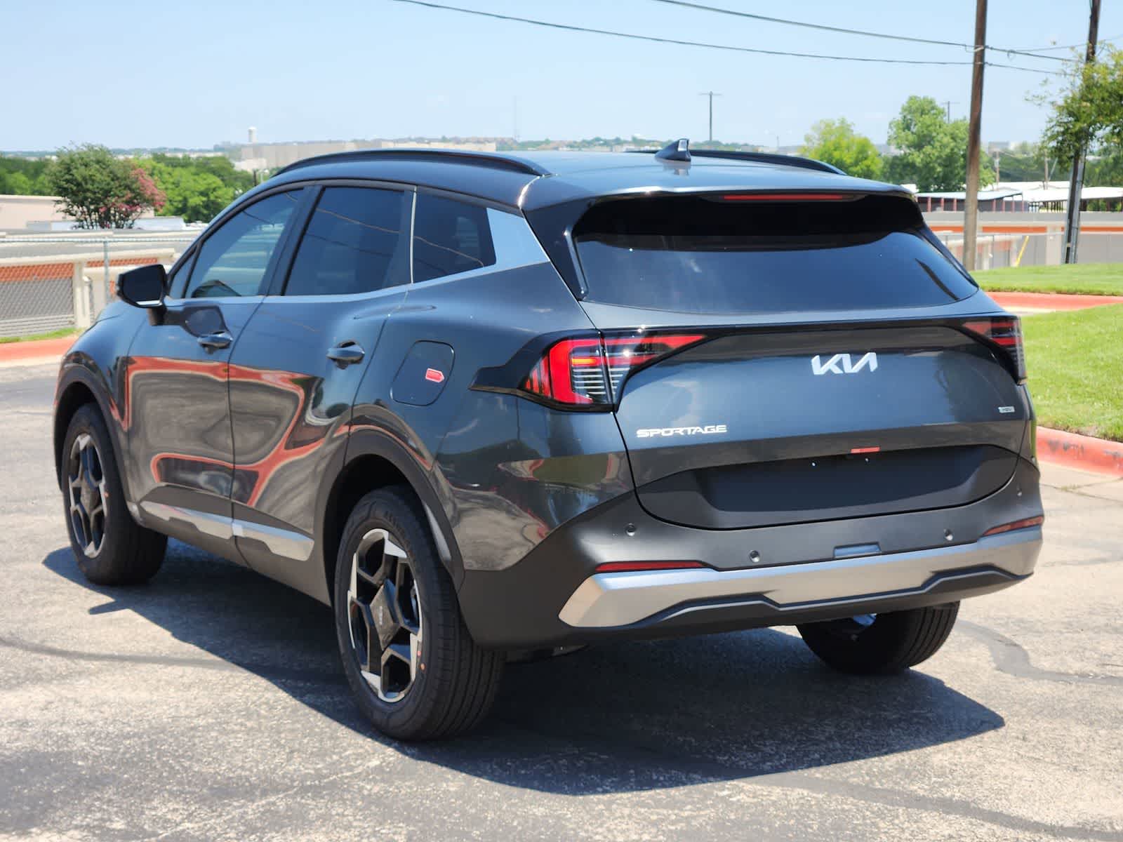 Thumbnail: 2026 Kia Sportage - 5