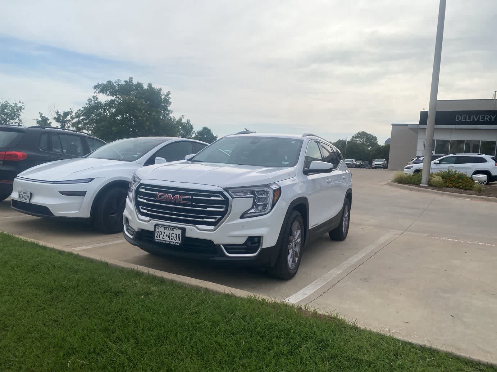 2022 GMC Terrain SLT FWD's photo