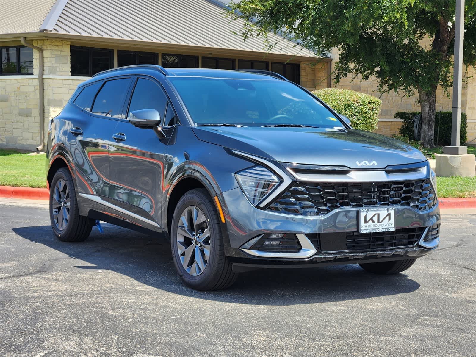 Thumbnail: 2025 Kia Sportage - 3