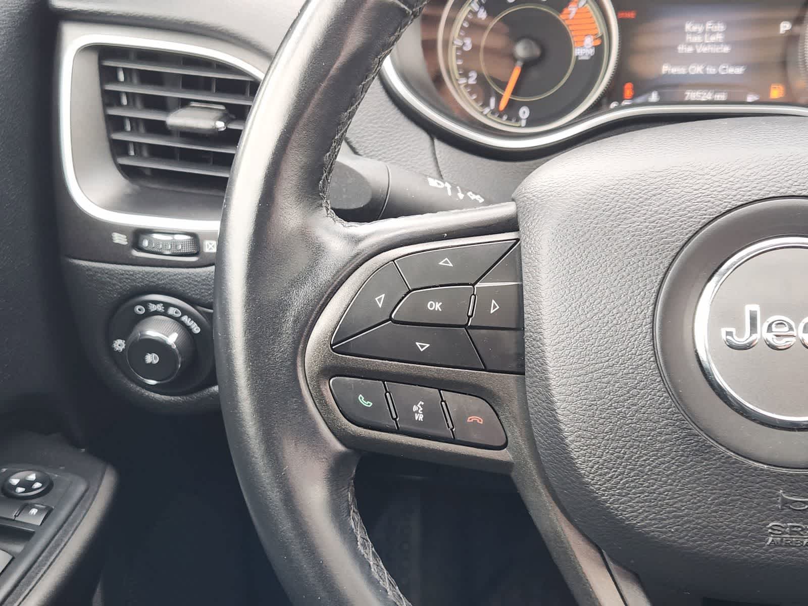 Thumbnail: 2020 Jeep Cherokee - 28