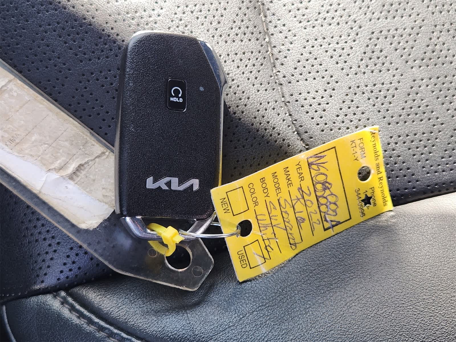 Thumbnail: 2022 Kia Sorento - 32