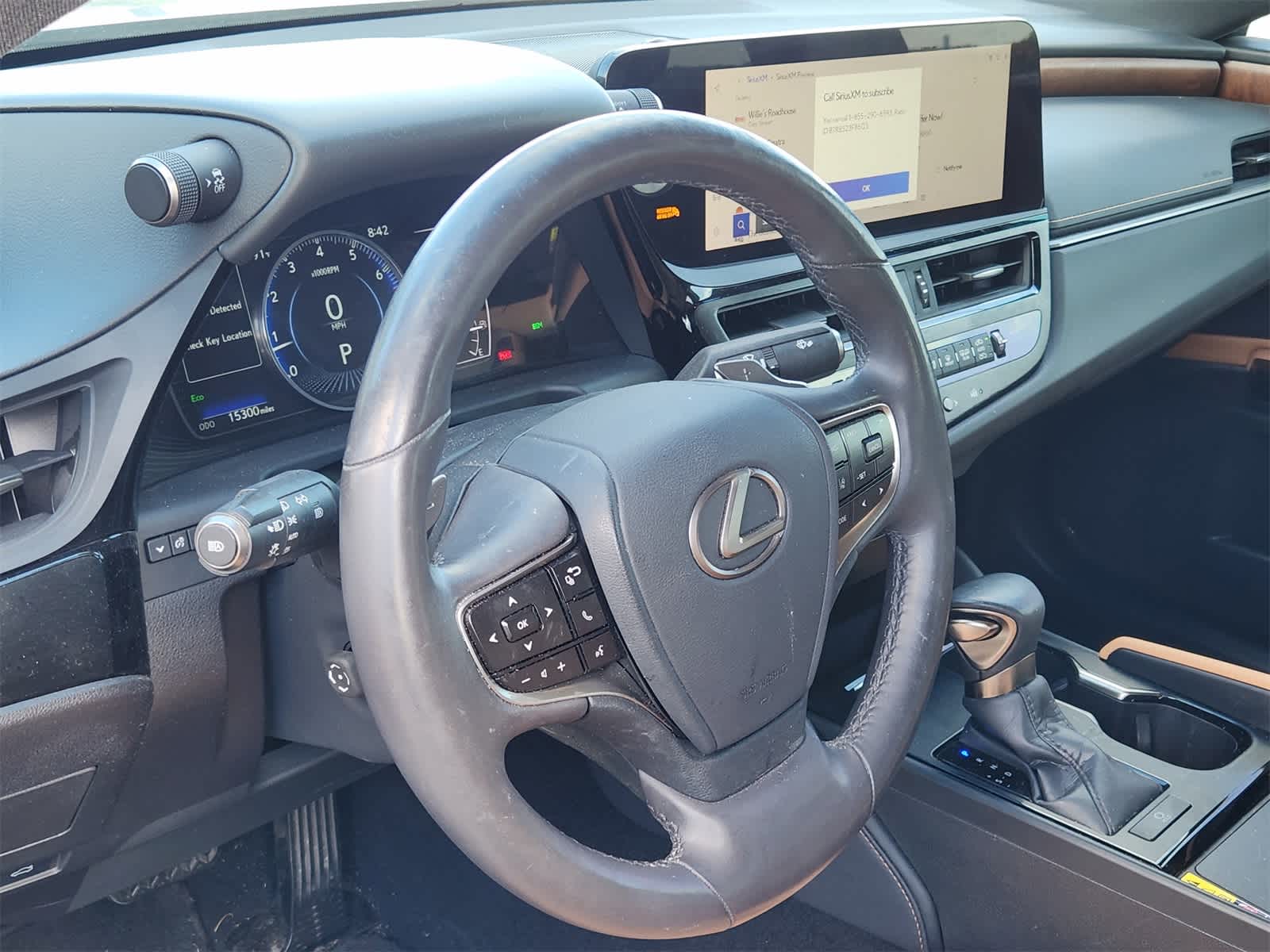 Thumbnail: 2024 Lexus ES - 2