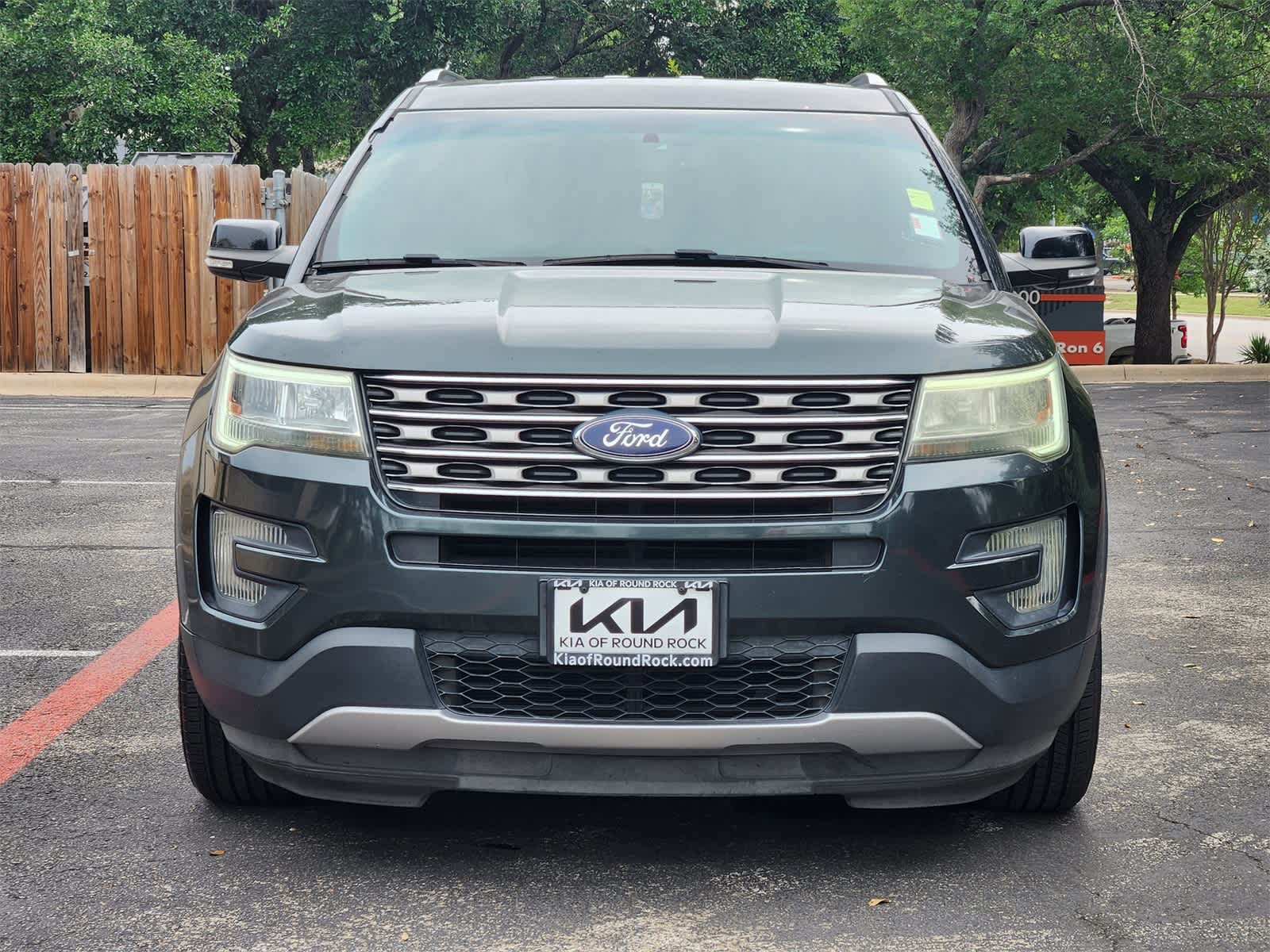 Thumbnail: 2016 Ford Explorer - 2