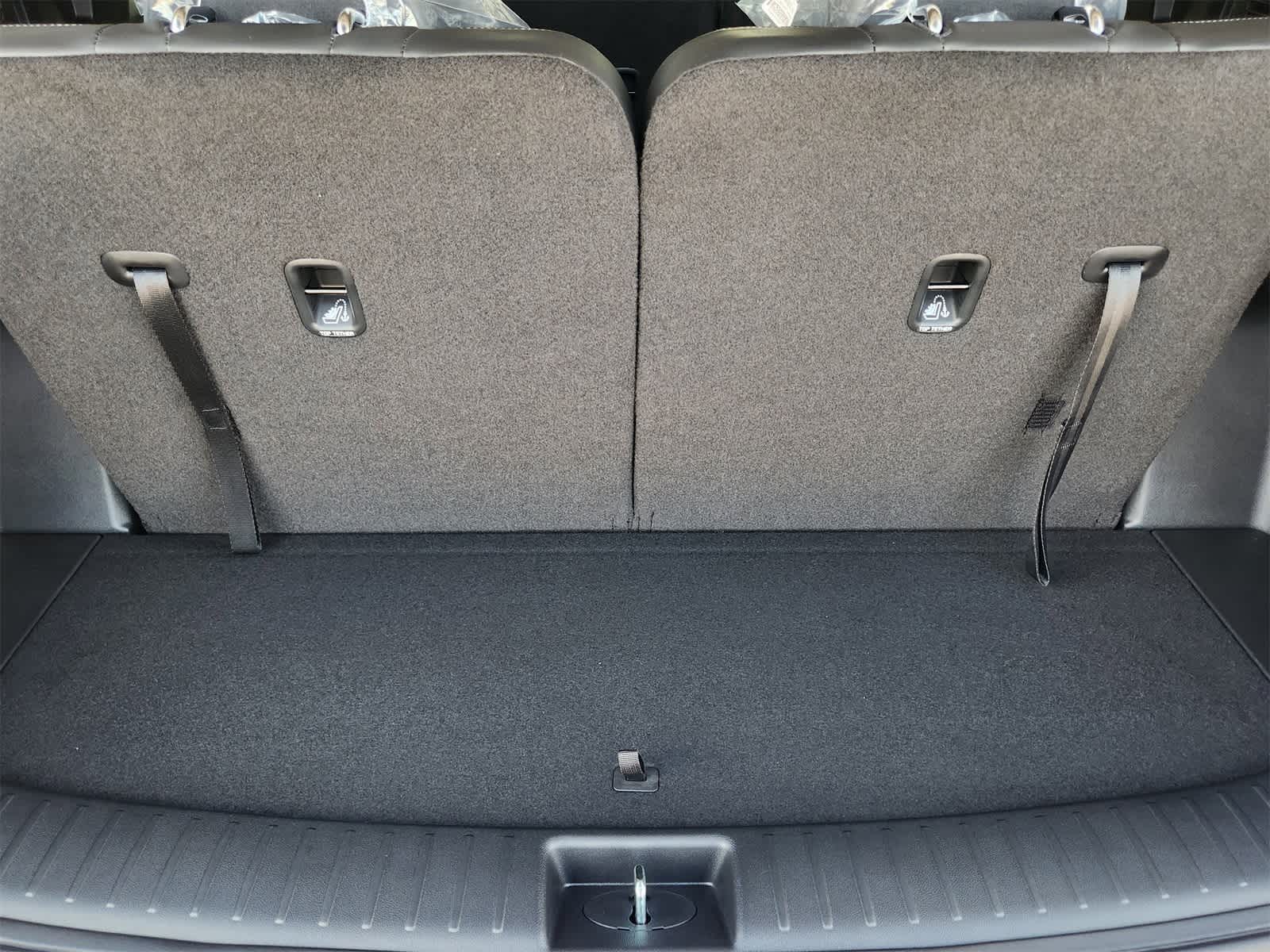 Thumbnail: 2026 Kia Sorento - 30