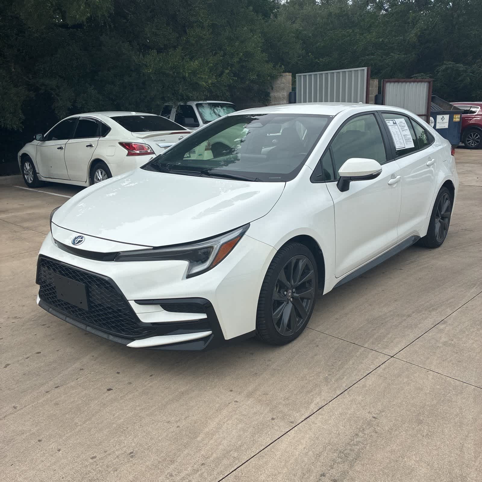 Thumbnail: 2024 Toyota Corolla - 1