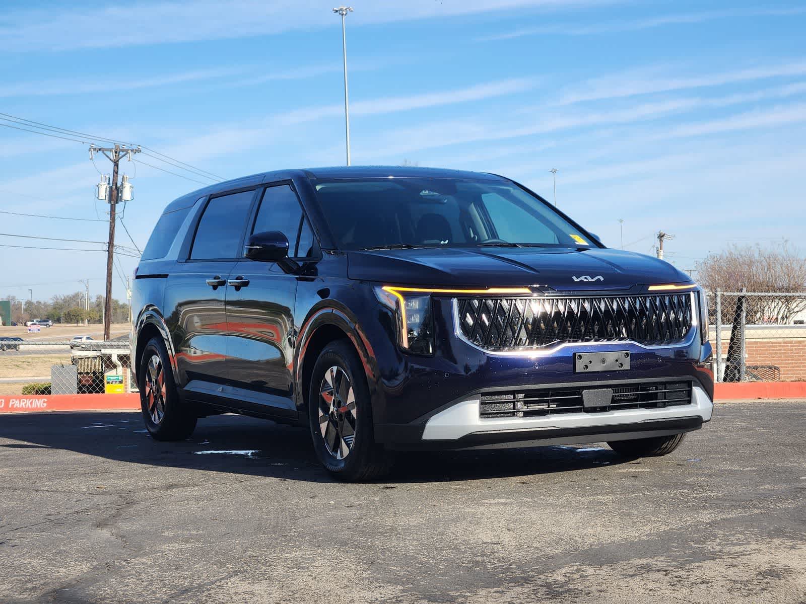 Thumbnail: 2026 Kia Carnival - 3