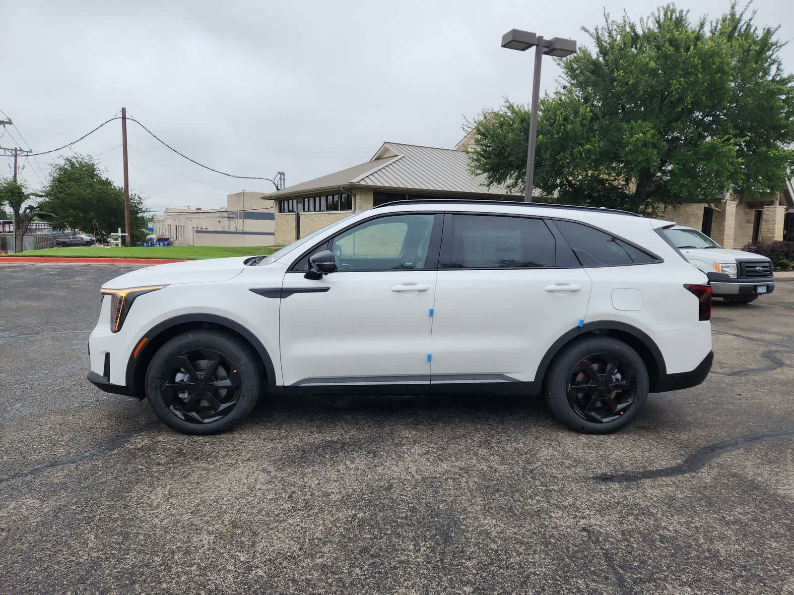 Thumbnail: 2026 Kia Sorento - 4