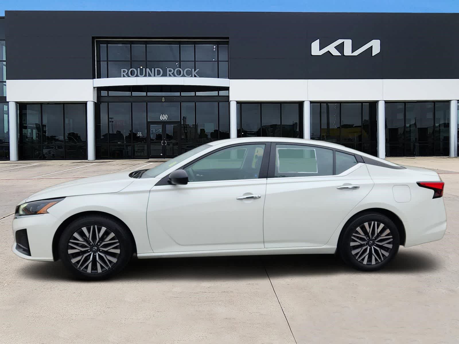 Thumbnail: 2025 Nissan Altima - 4