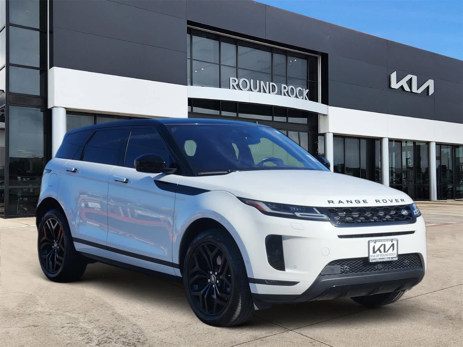 Thumbnail: 2020 Land Rover Range Rover Evoque - 3
