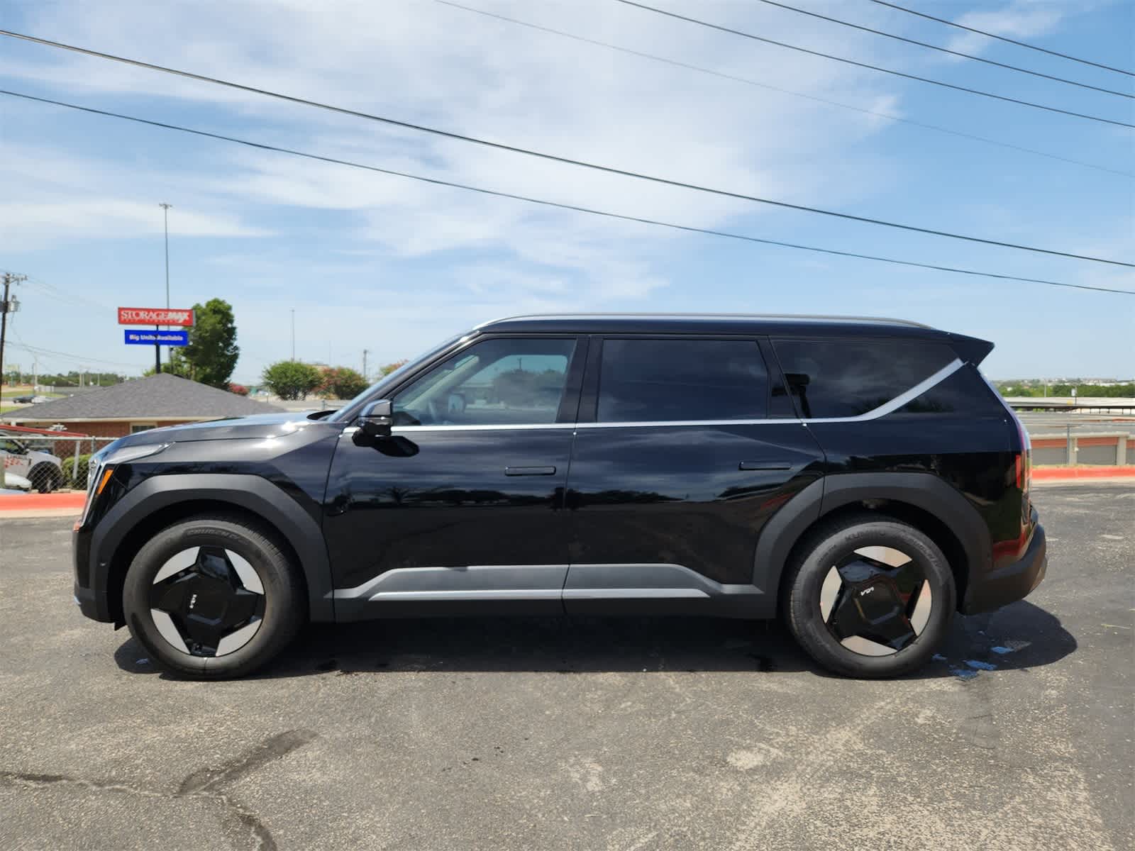 Thumbnail: 2026 Kia EV9 - 4