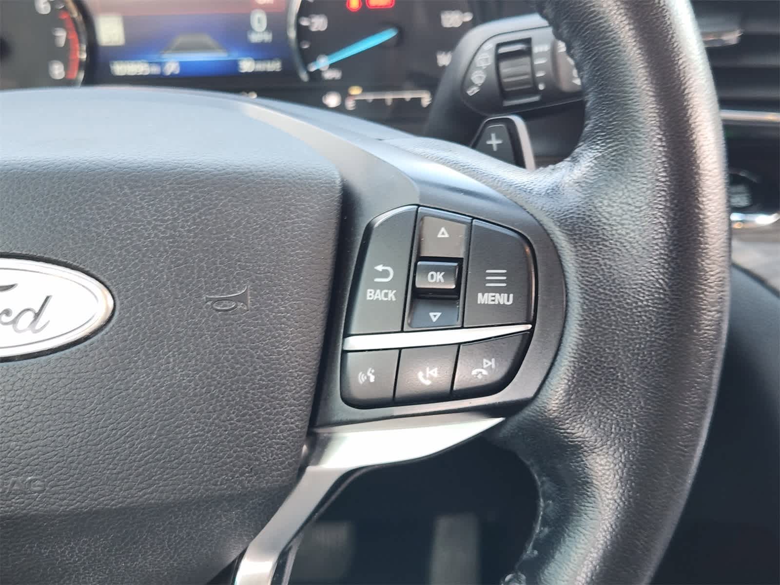 Thumbnail: 2020 Ford Explorer - 28