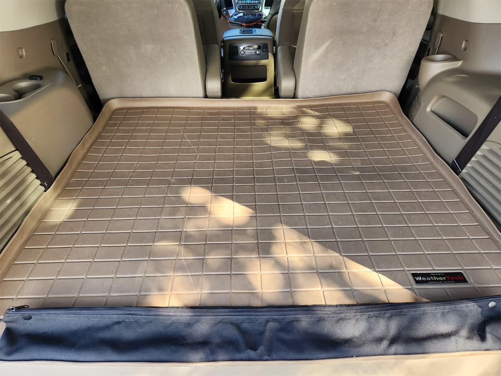 Thumbnail: 2018 Chevrolet Tahoe - 33